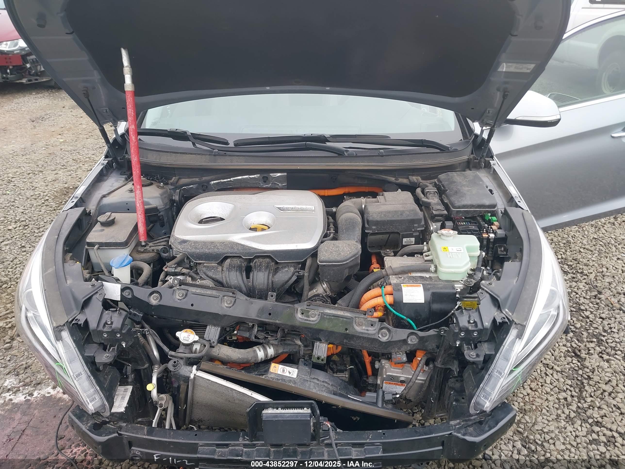 HYUNDAI SONATA image 10