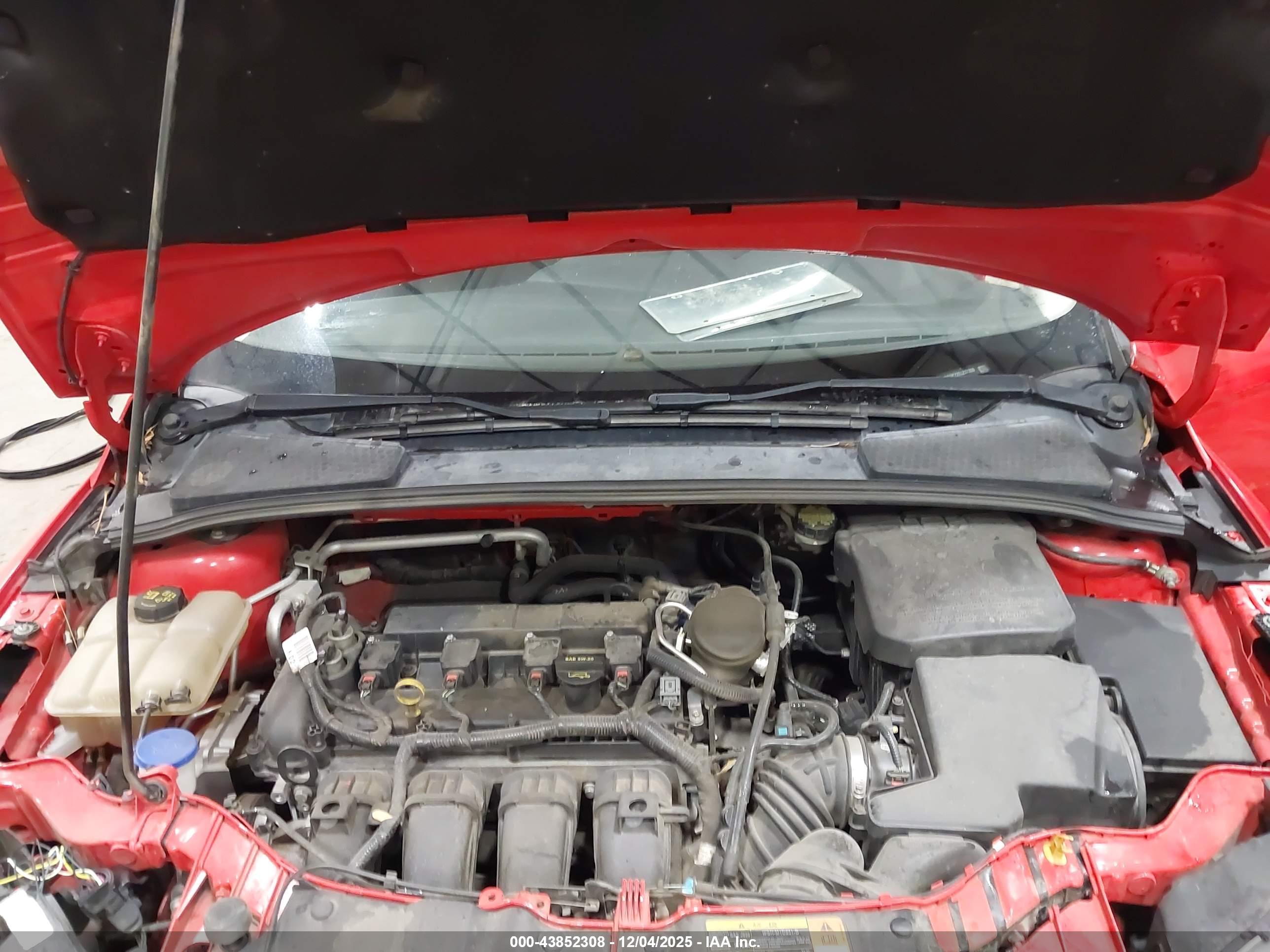 FORD FOCUS image 10