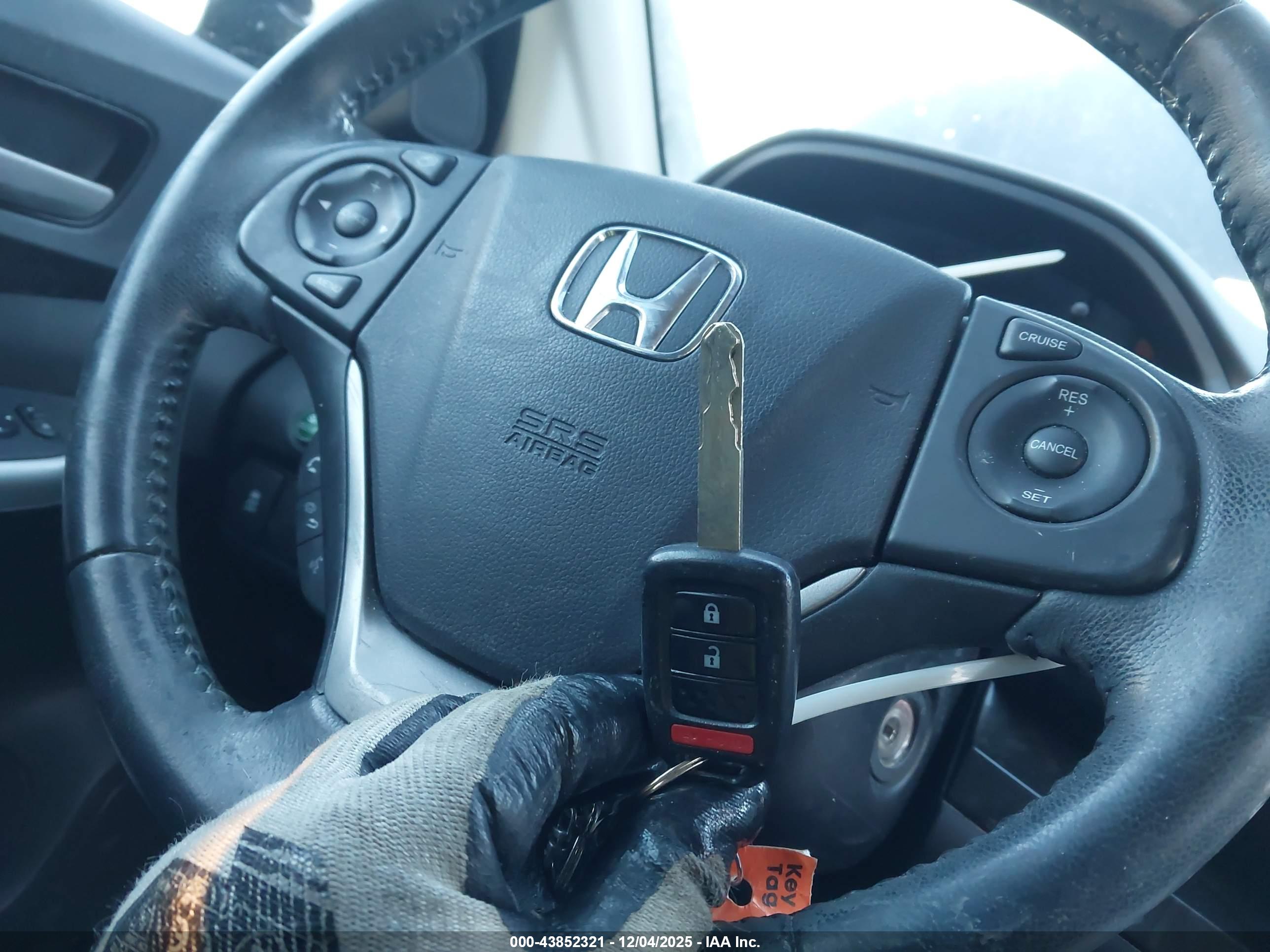 HONDA CR-V image 11