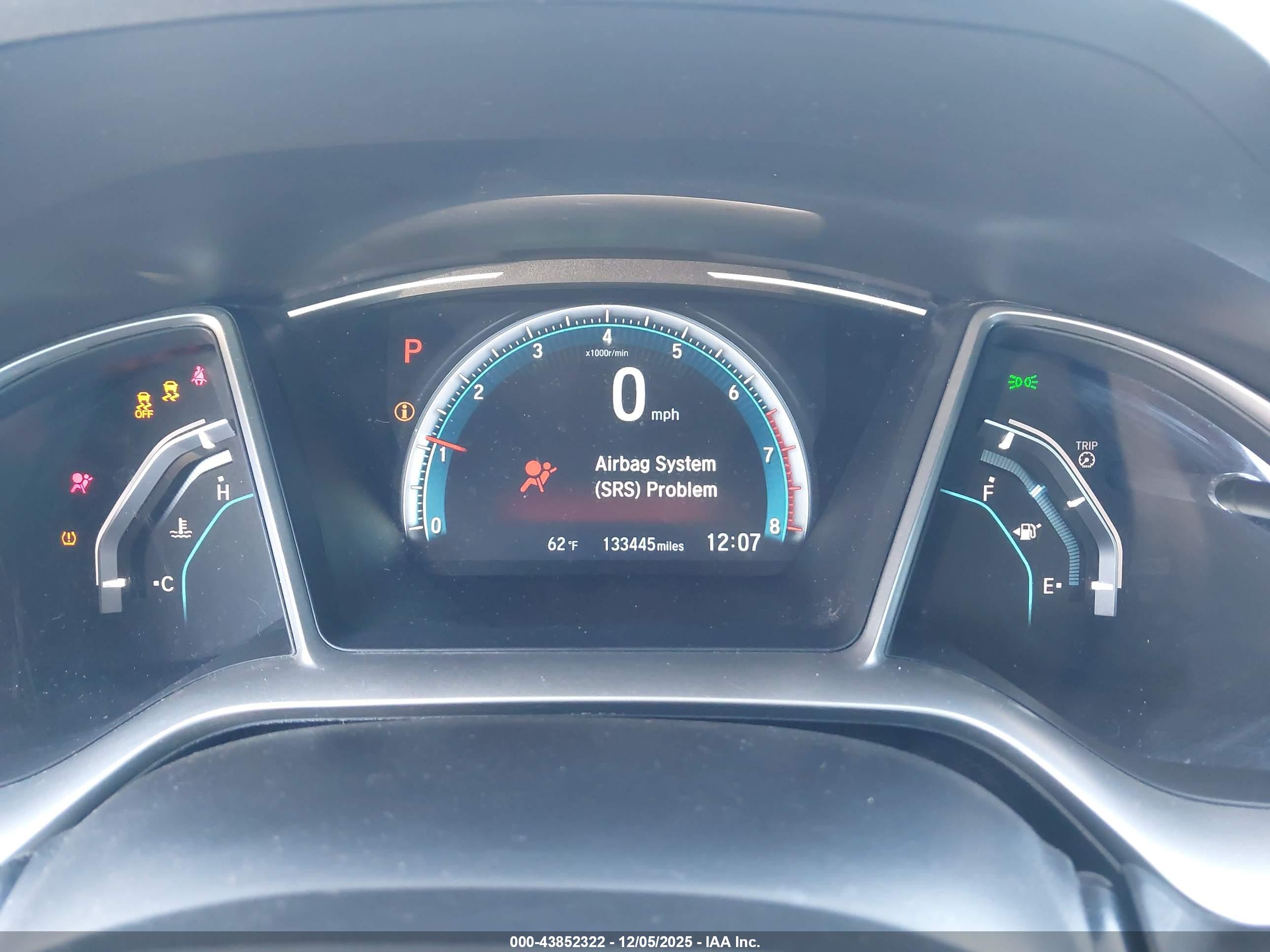 HONDA CIVIC image 7