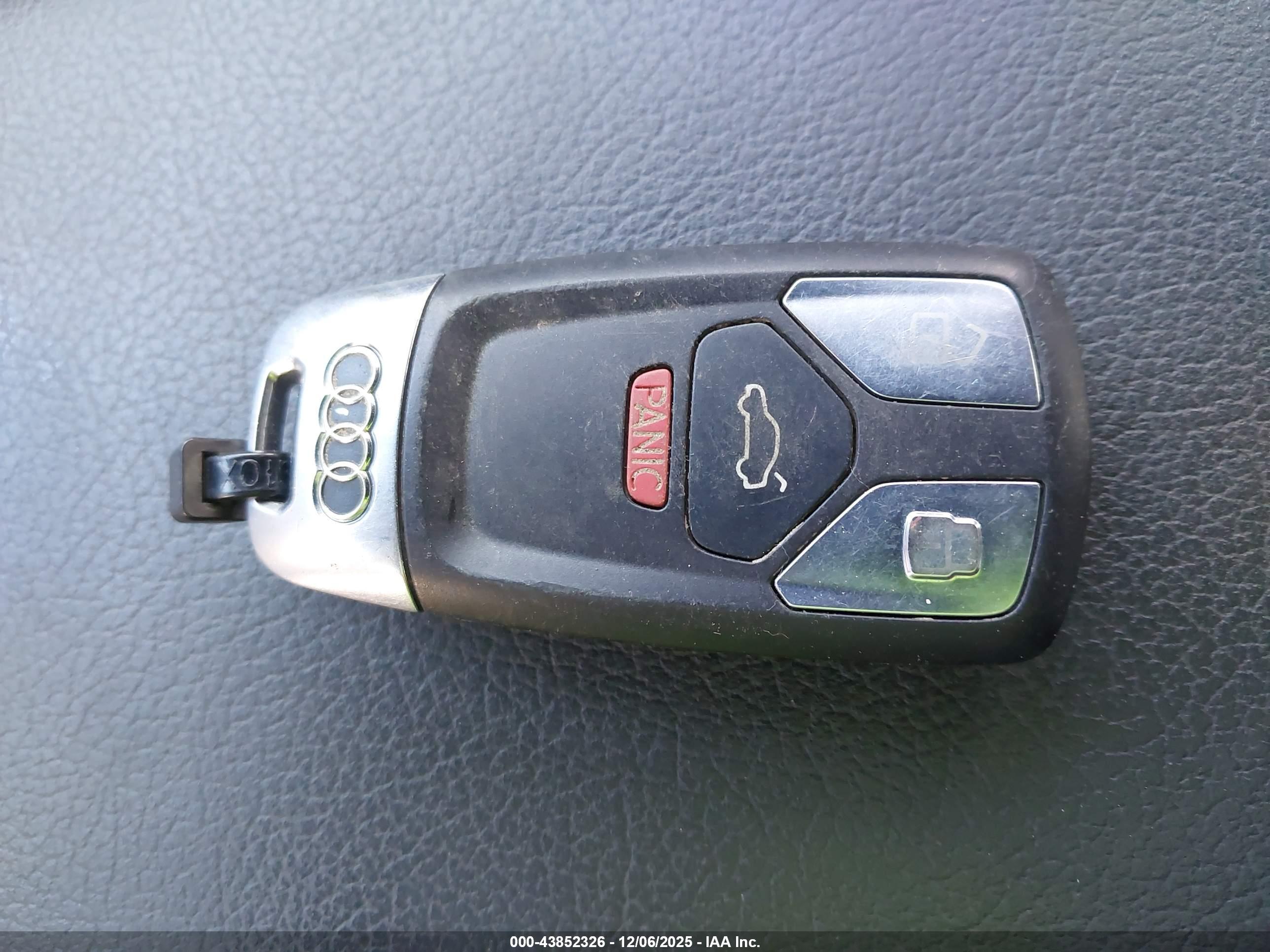 AUDI A4 image 11