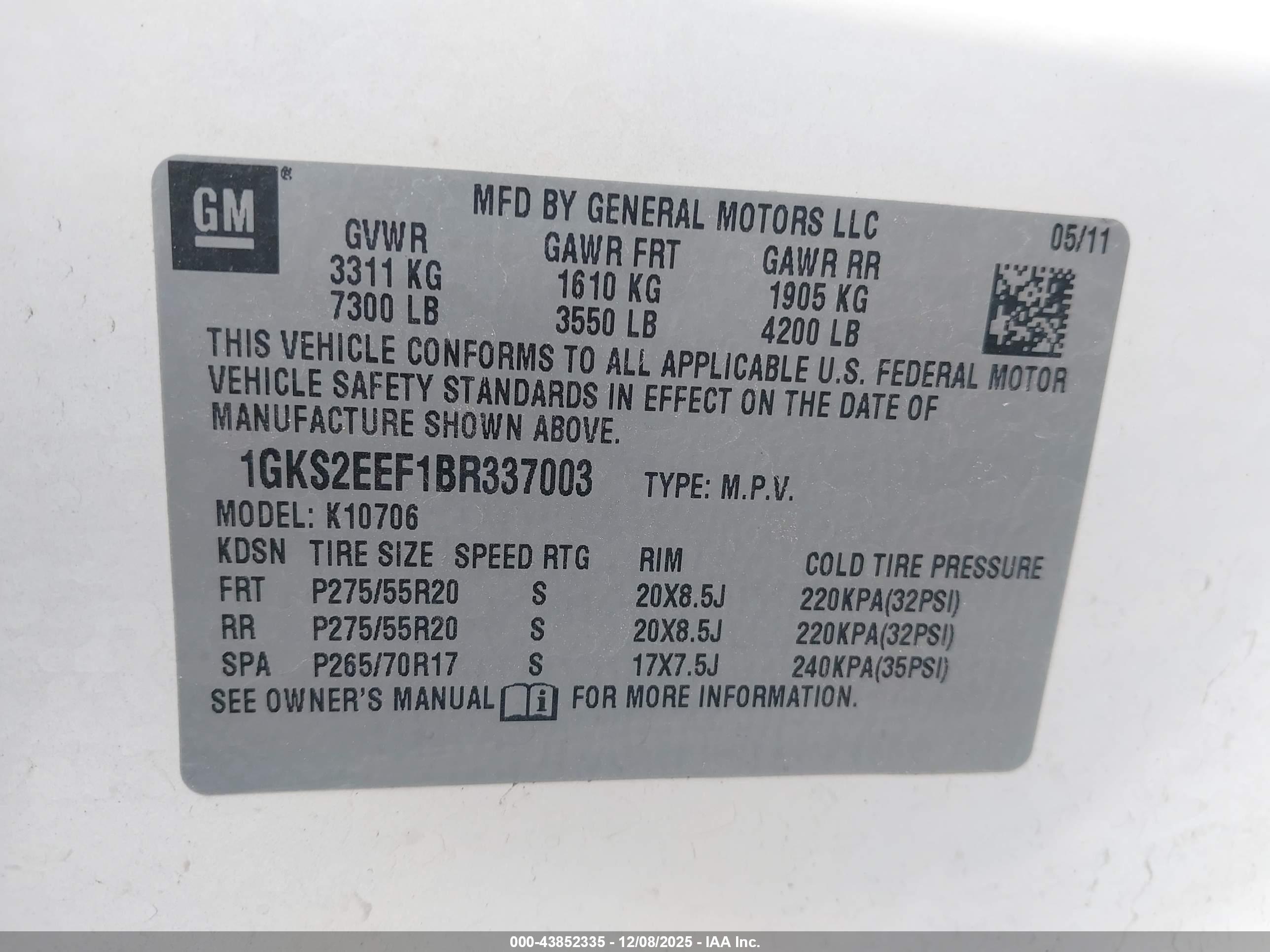 GMC YUKON image 9