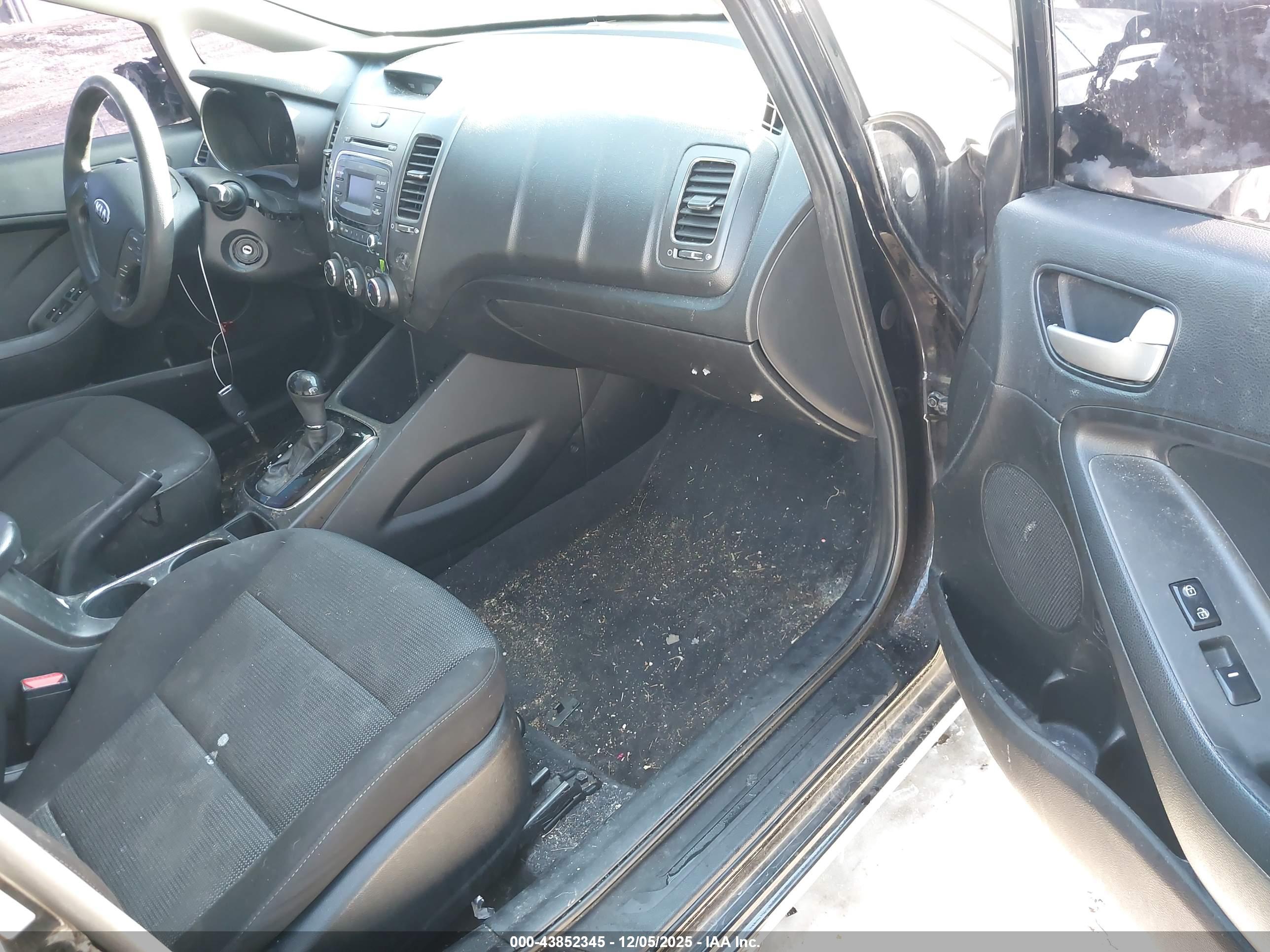 KIA FORTE image 5