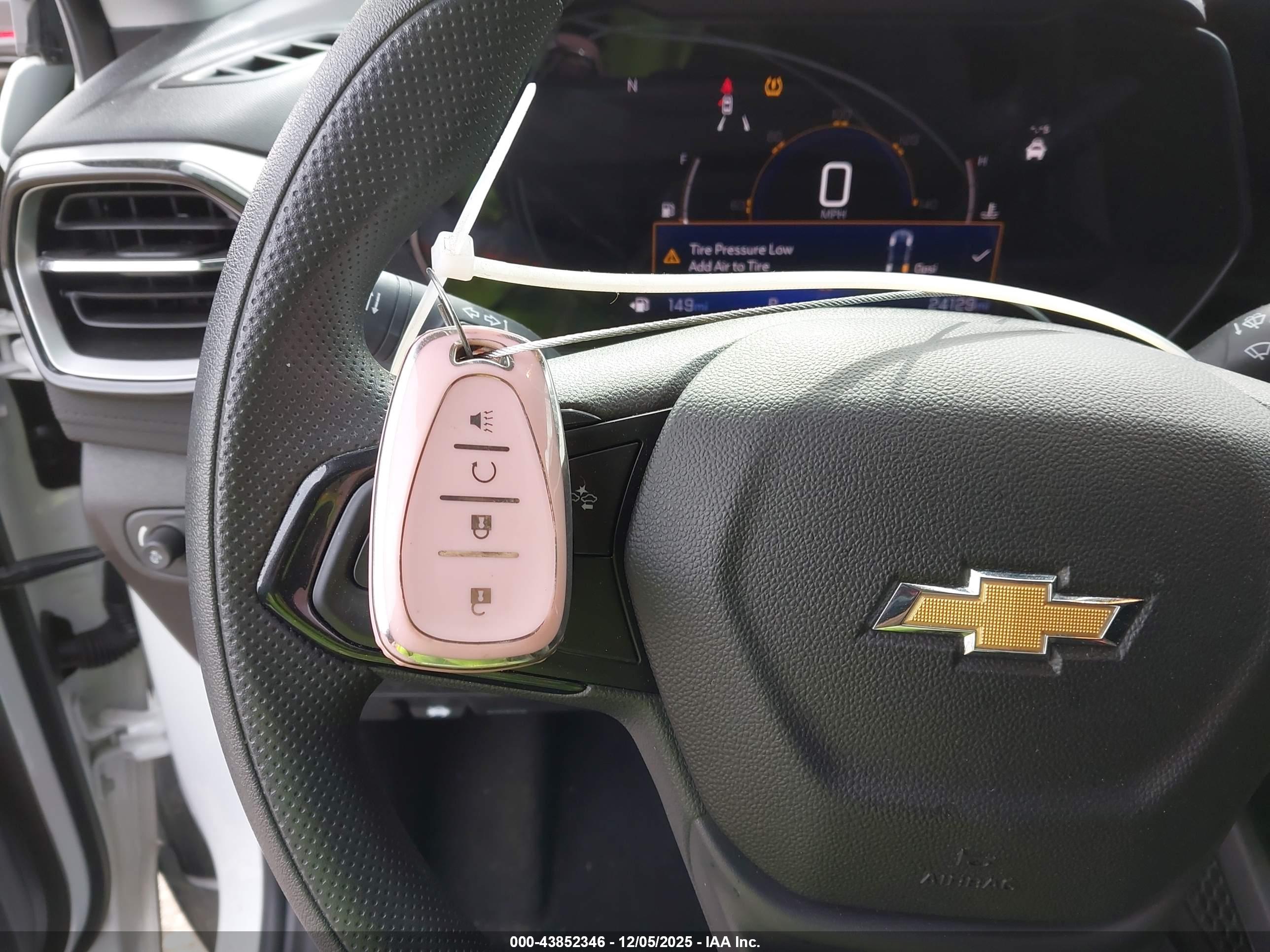 CHEVROLET TRAILBLAZER image 11