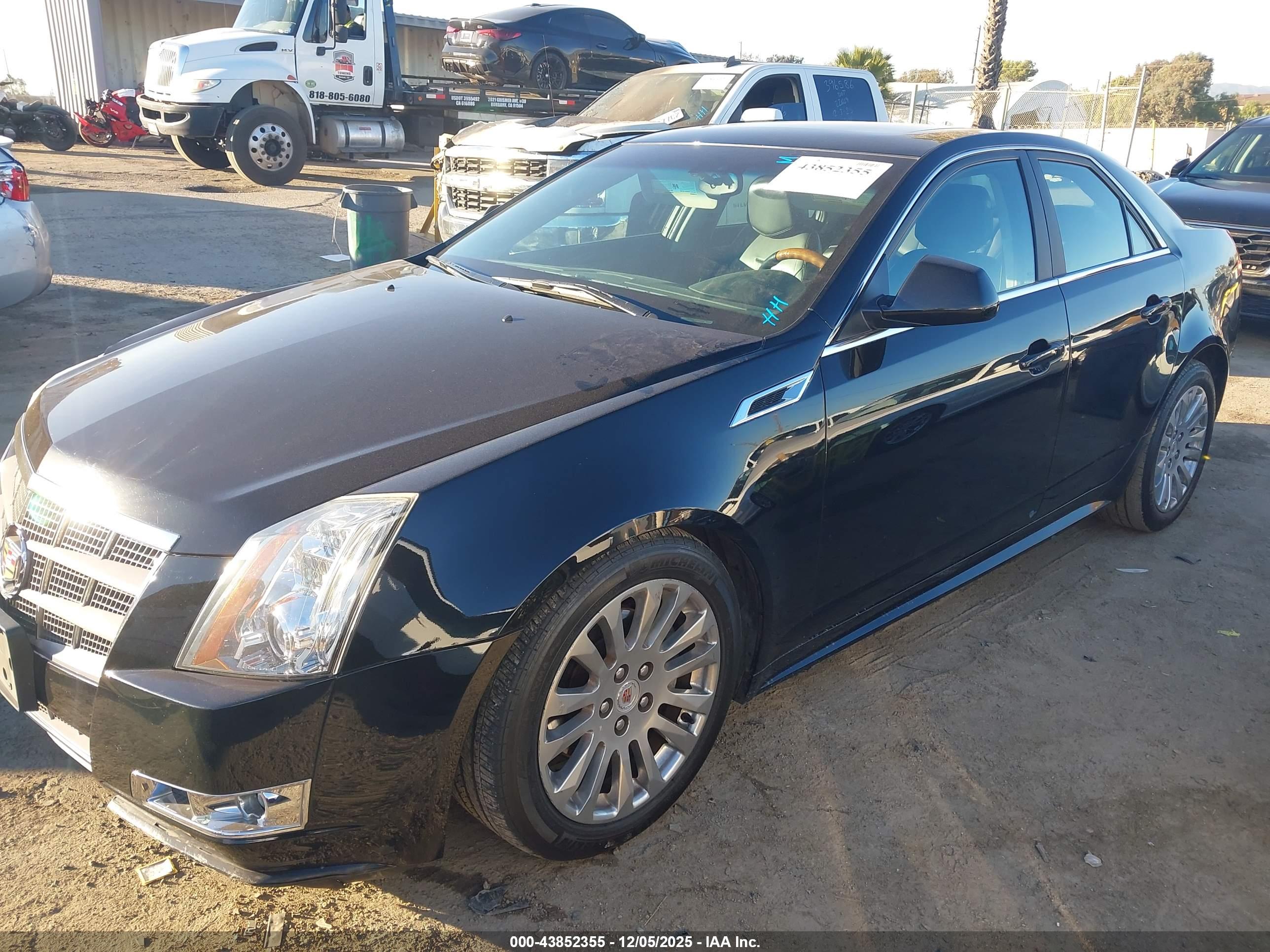 CADILLAC CTS image 2