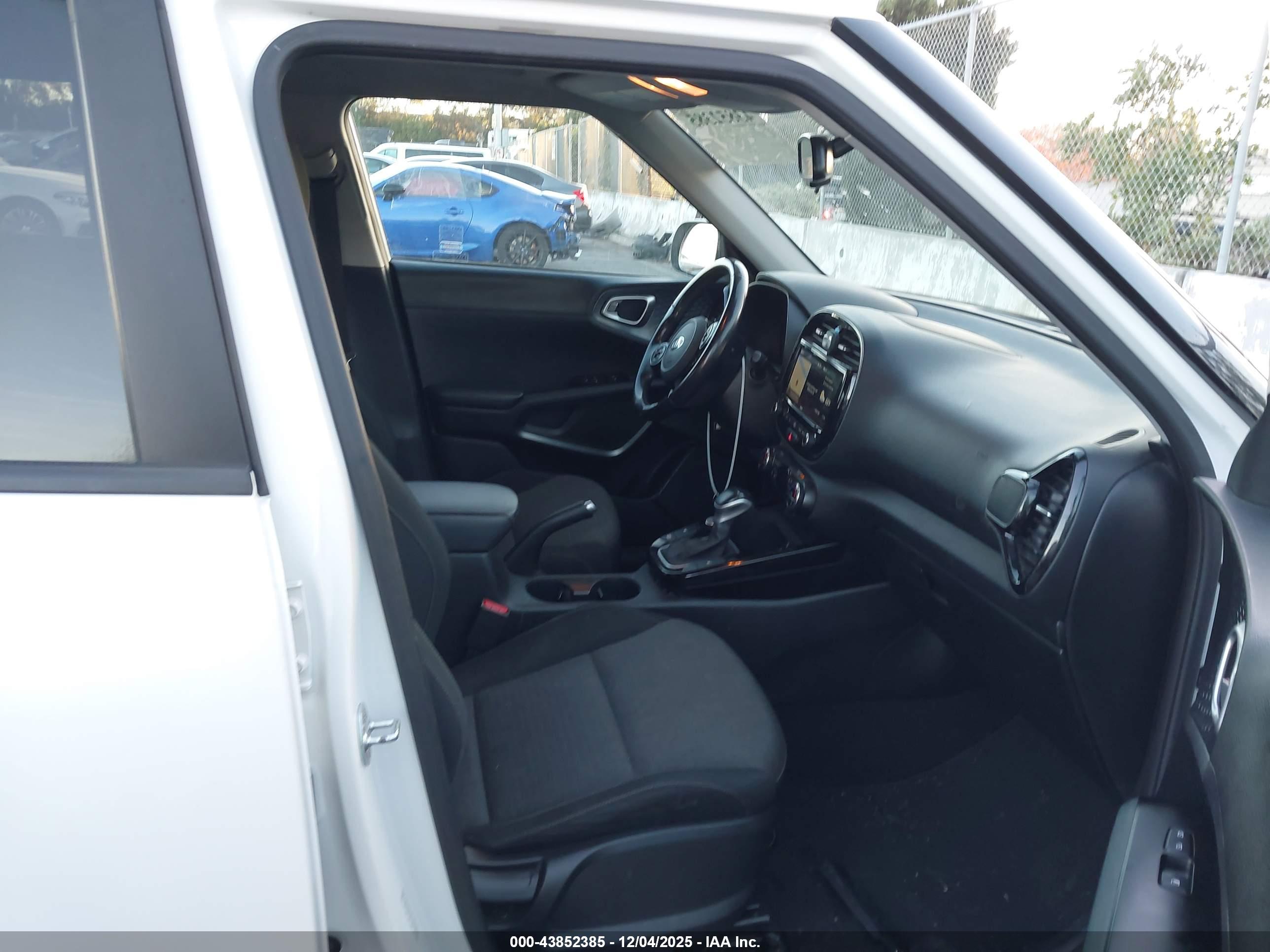 KIA SOUL image 5