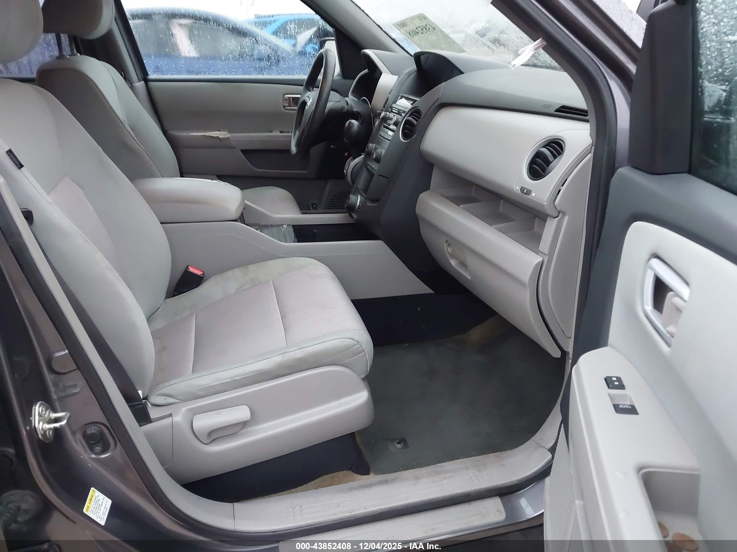 HONDA PILOT image 5