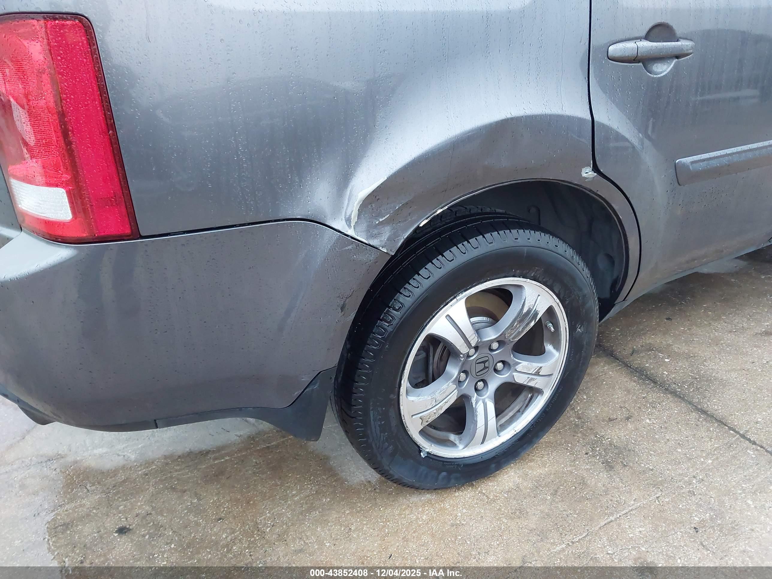 HONDA PILOT image 6