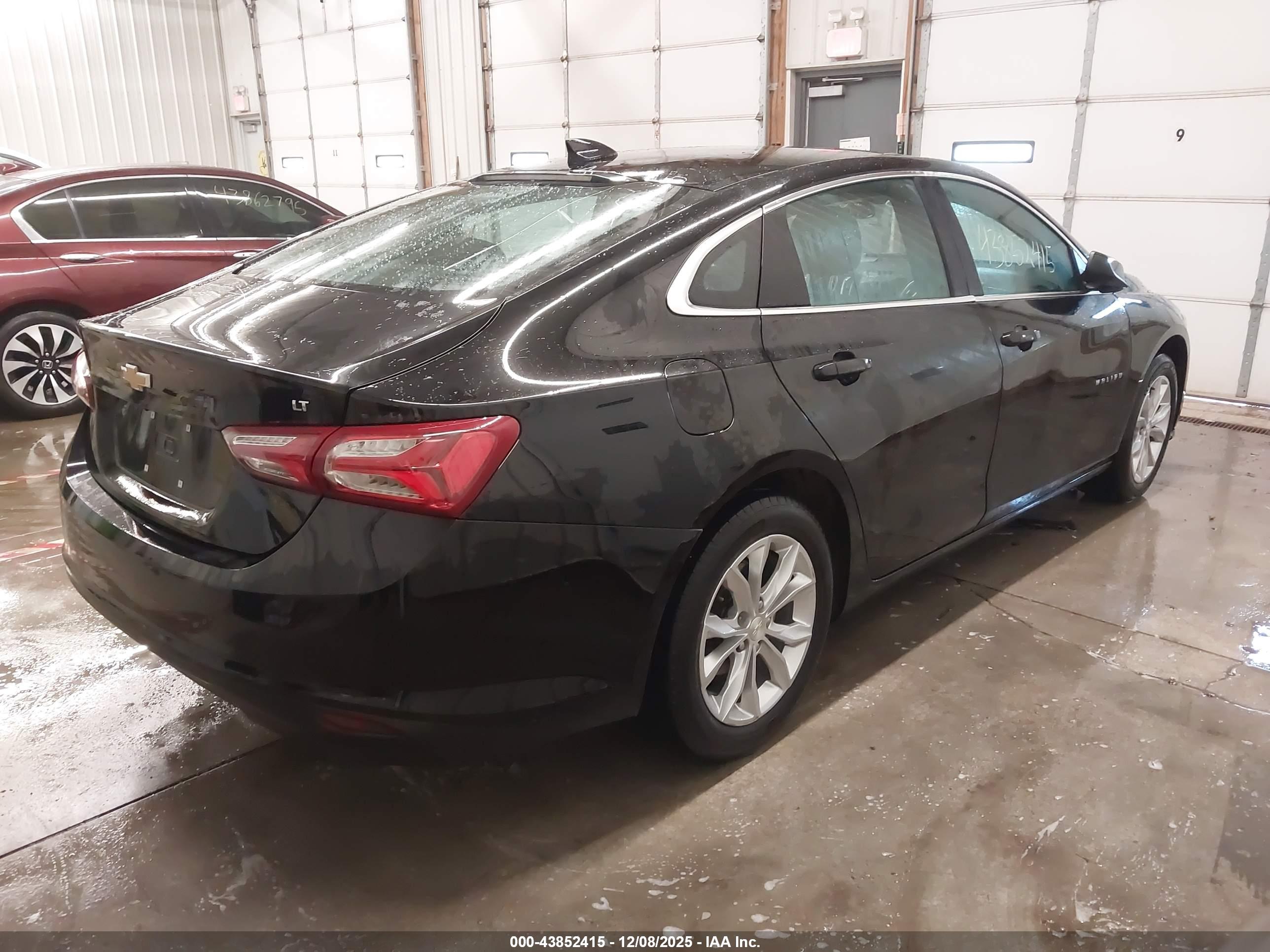 CHEVROLET MALIBU image 4
