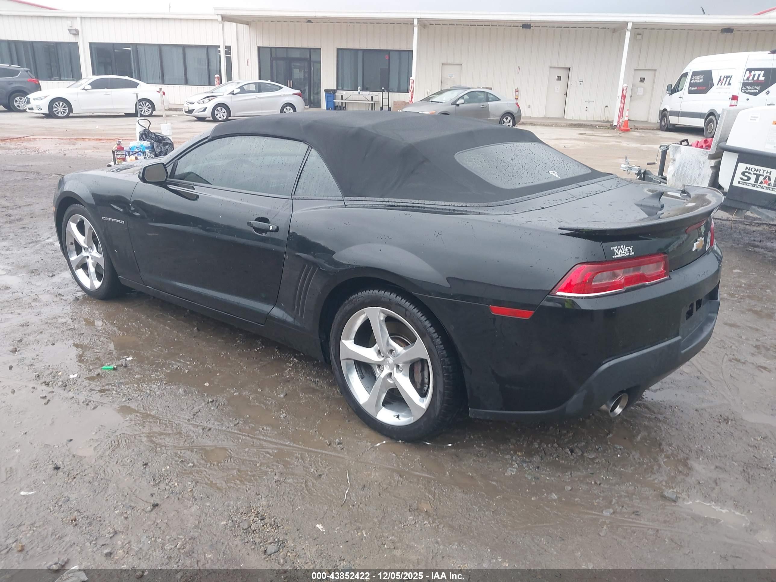CHEVROLET CAMARO image 3
