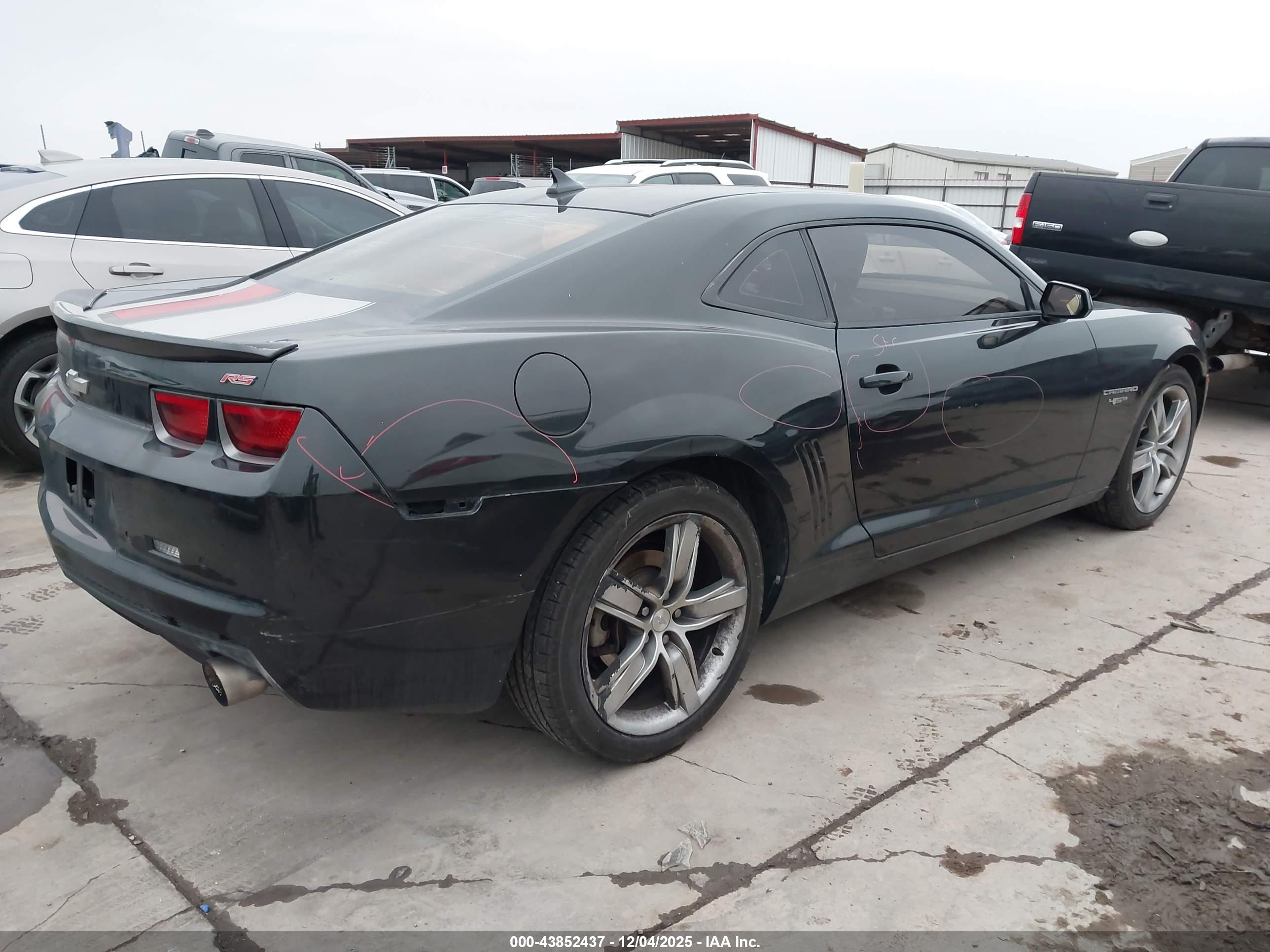 CHEVROLET CAMARO image 4
