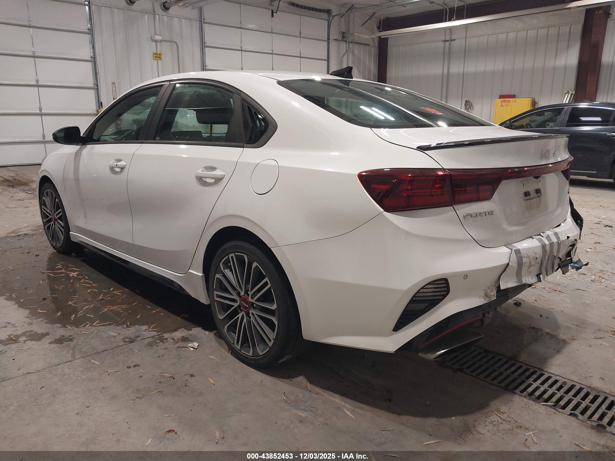 KIA FORTE image 3