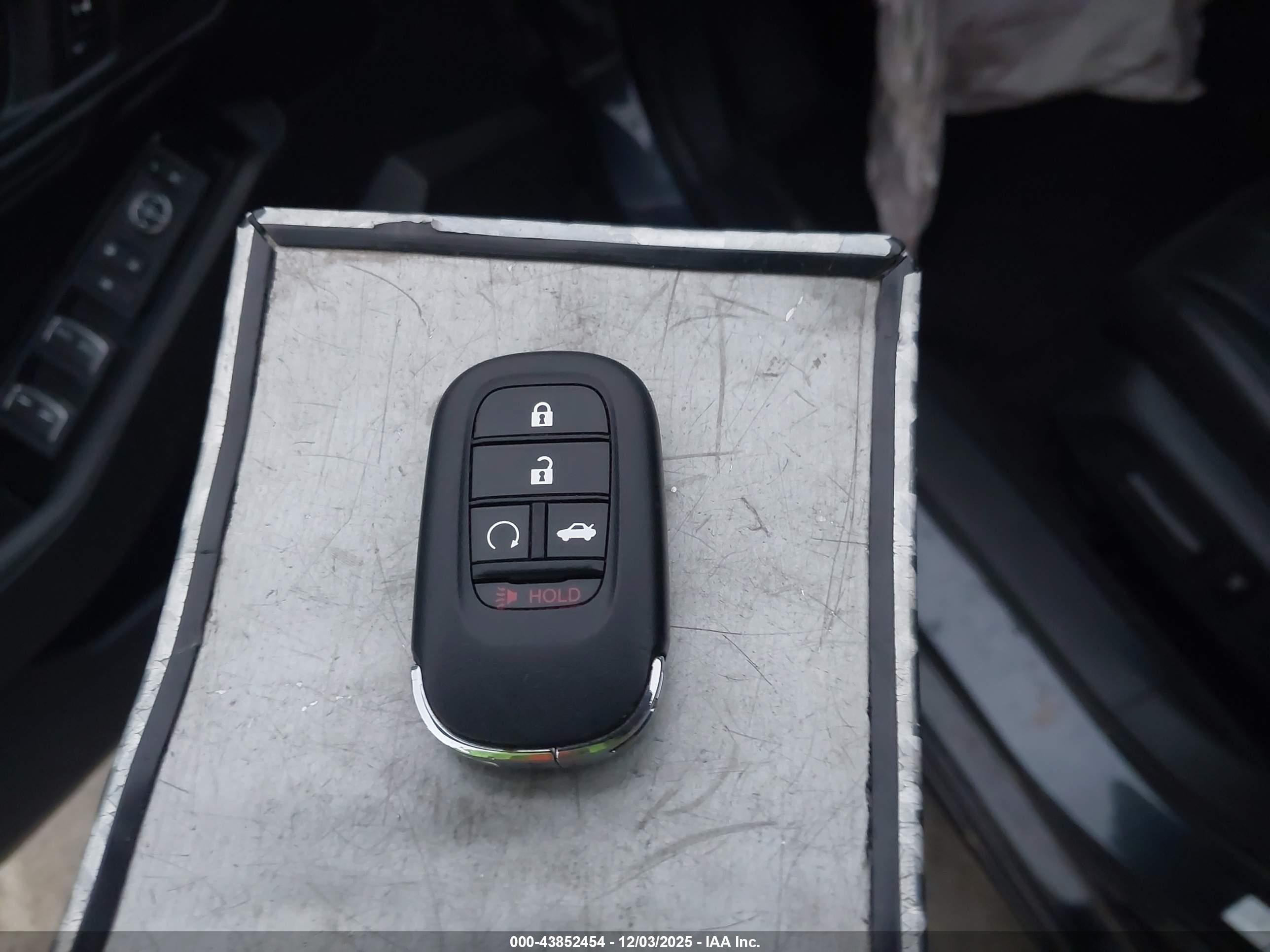 HONDA ACCORD image 11