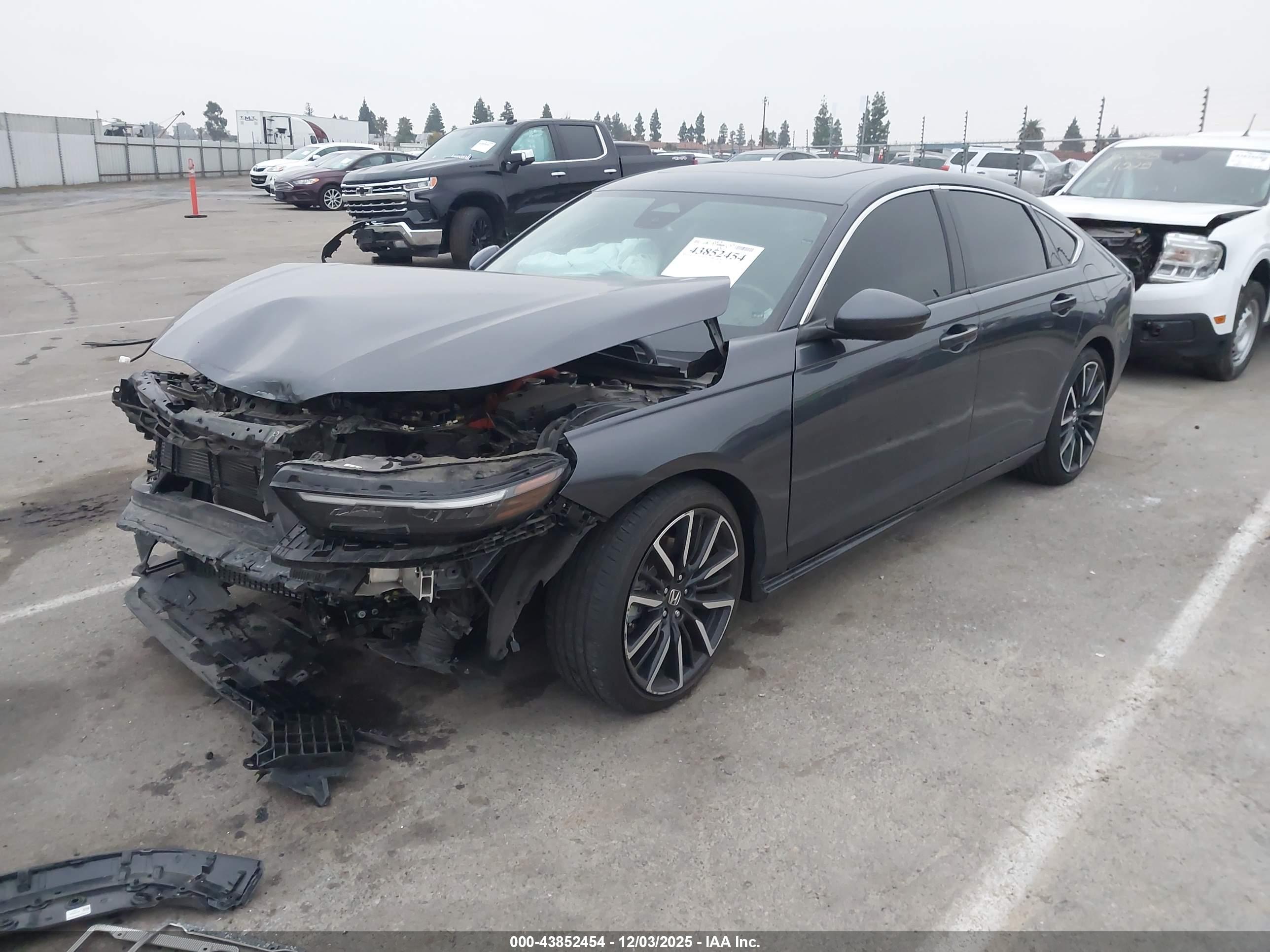 HONDA ACCORD image 2