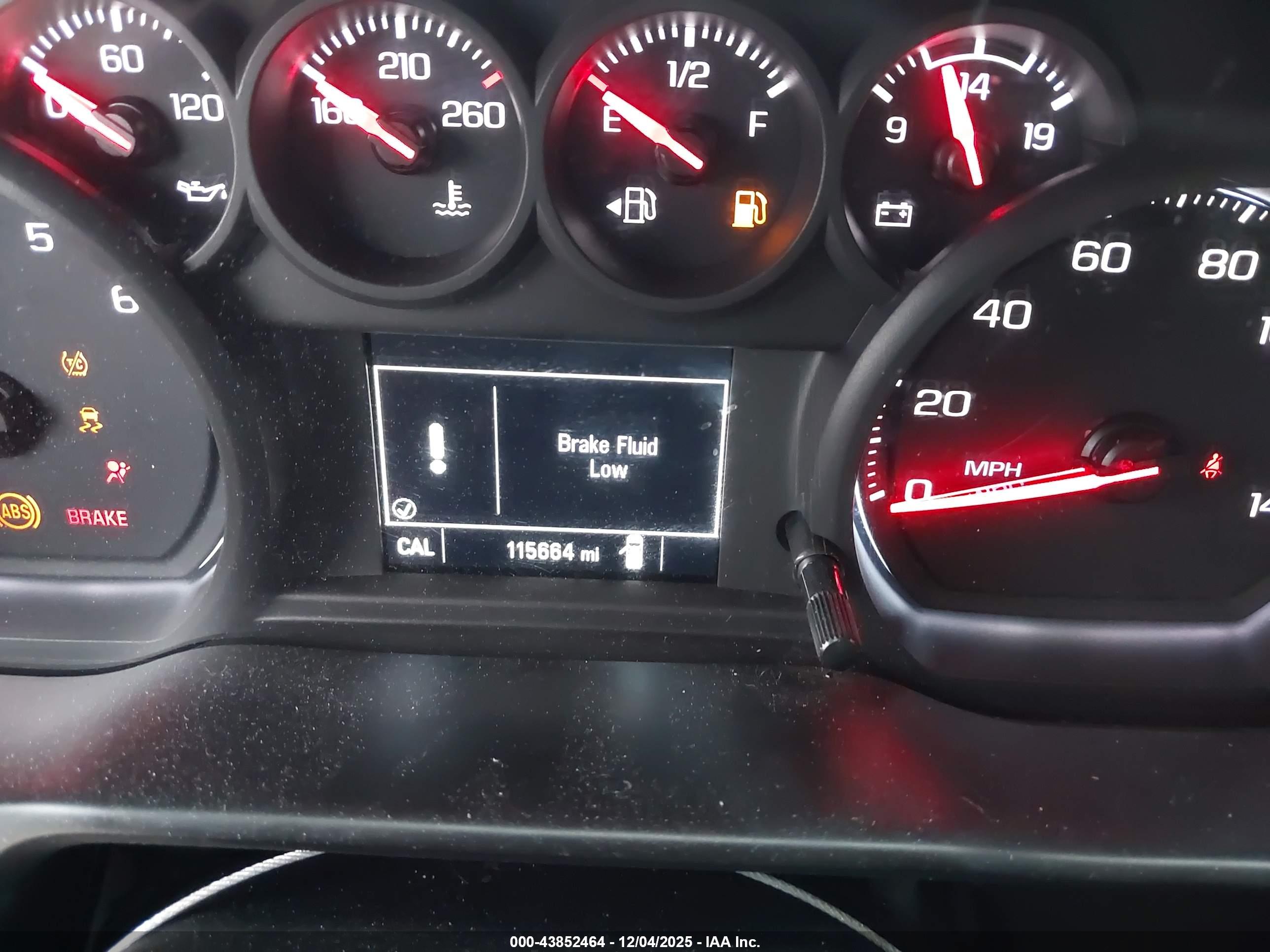 CHEVROLET SILVERADO image 7