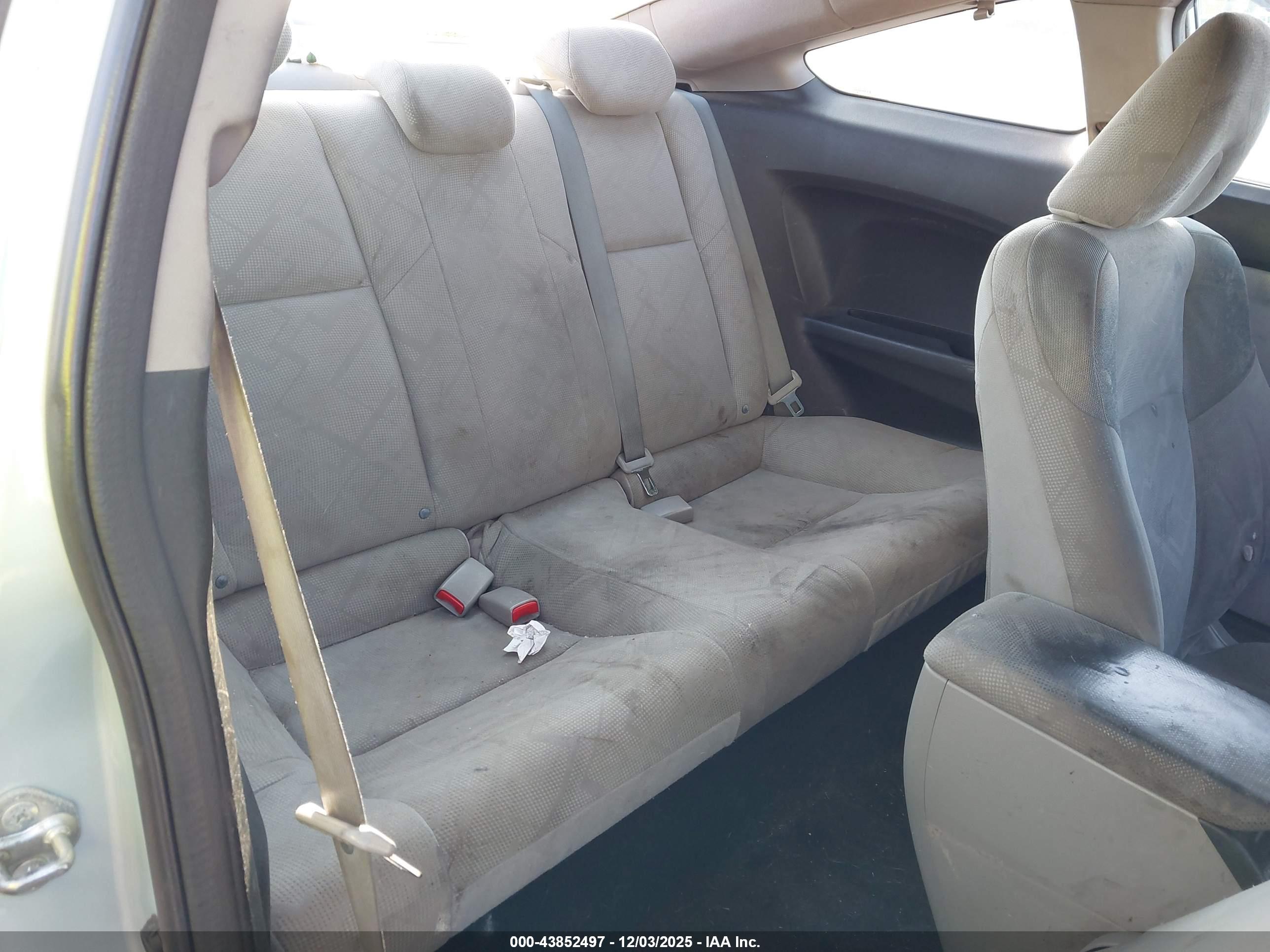 HONDA CIVIC image 8