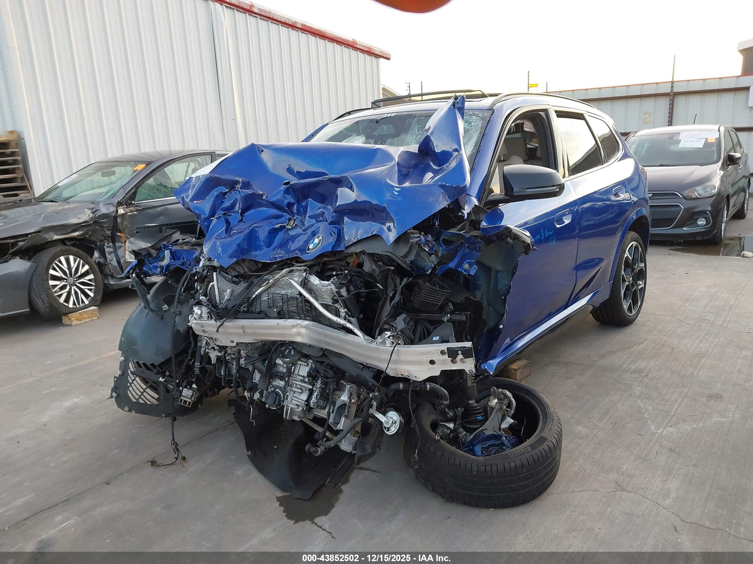 BMW X1 image 2