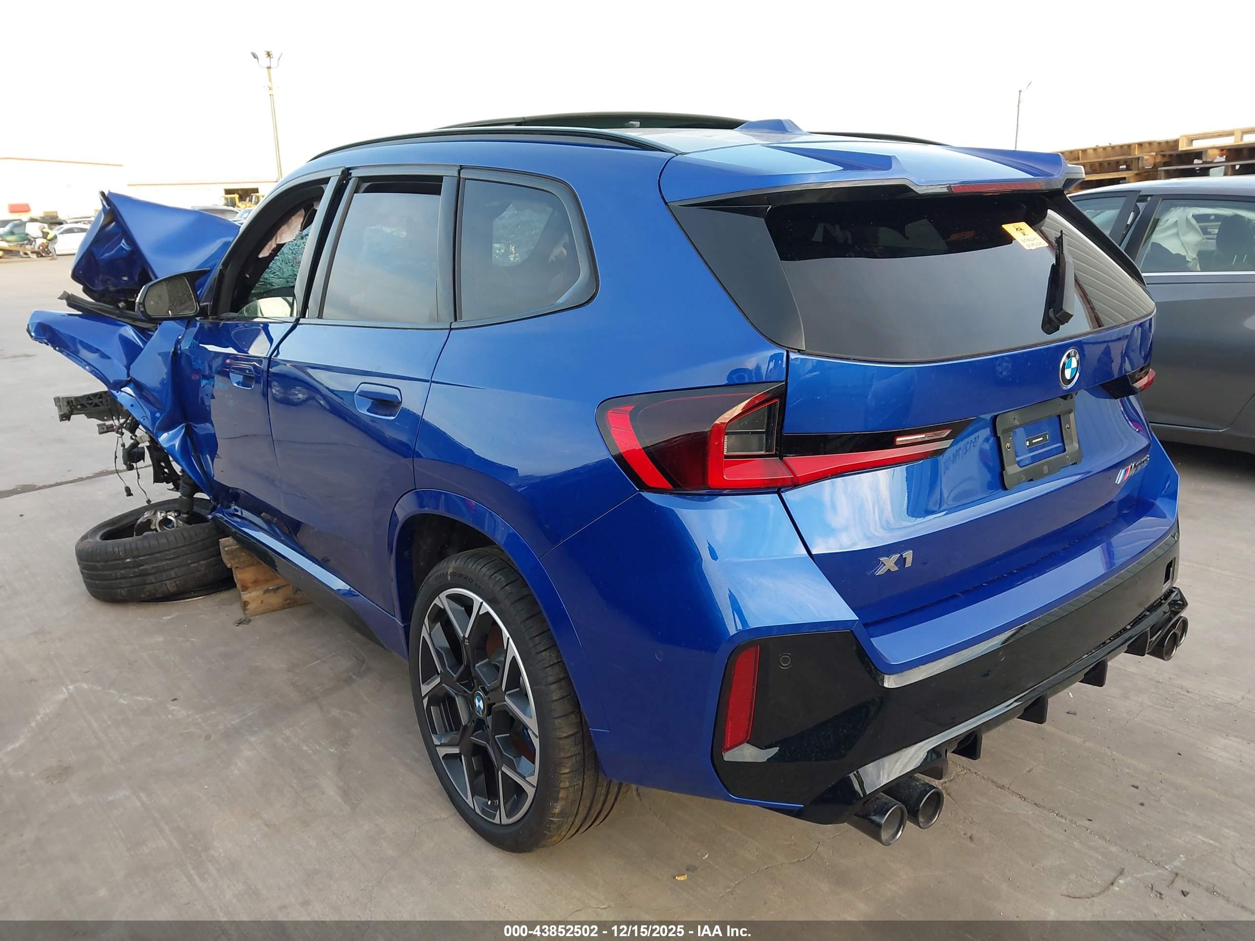 BMW X1 image 3
