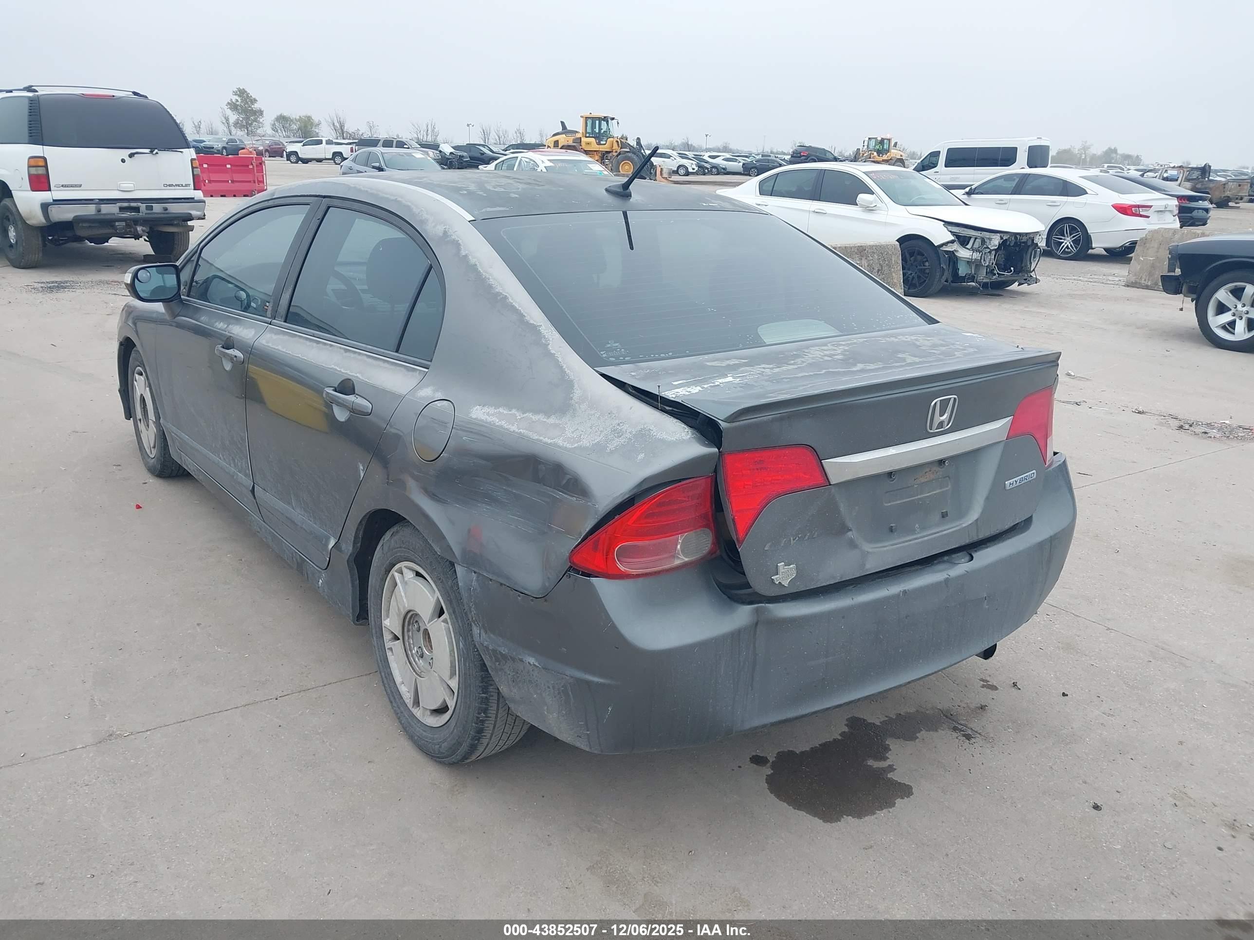 HONDA CIVIC image 3