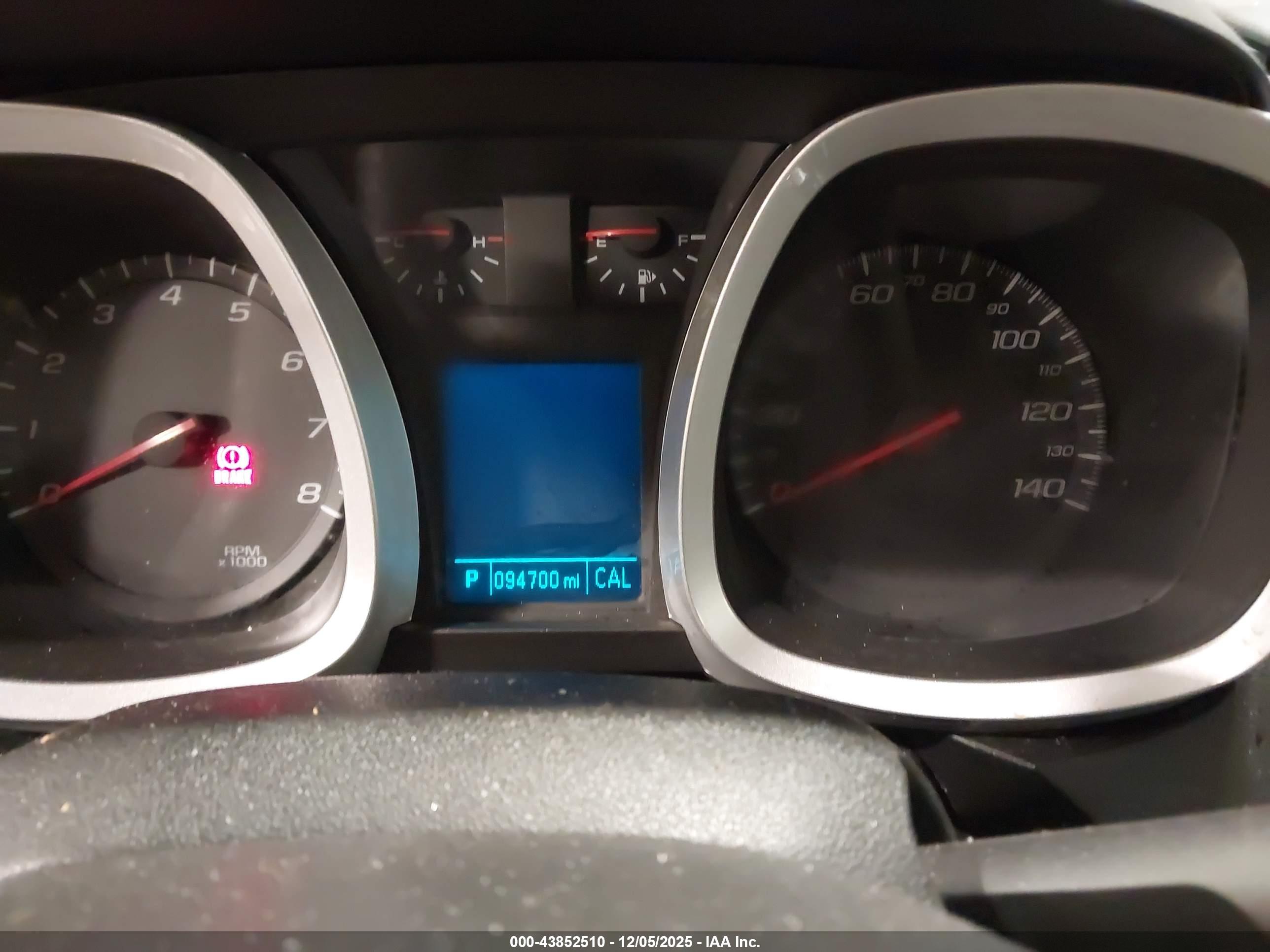 CHEVROLET EQUINOX image 7