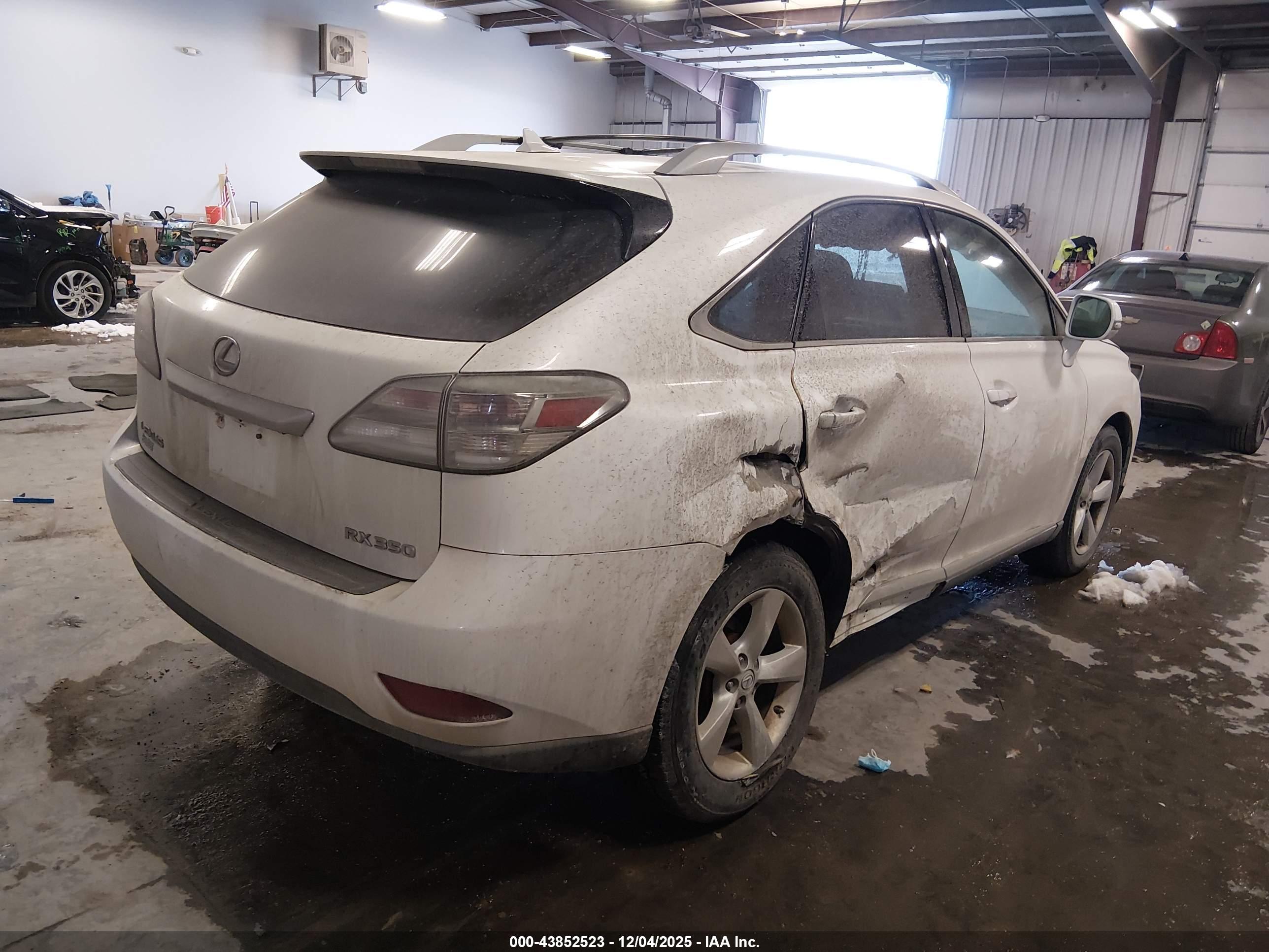 LEXUS RX image 4