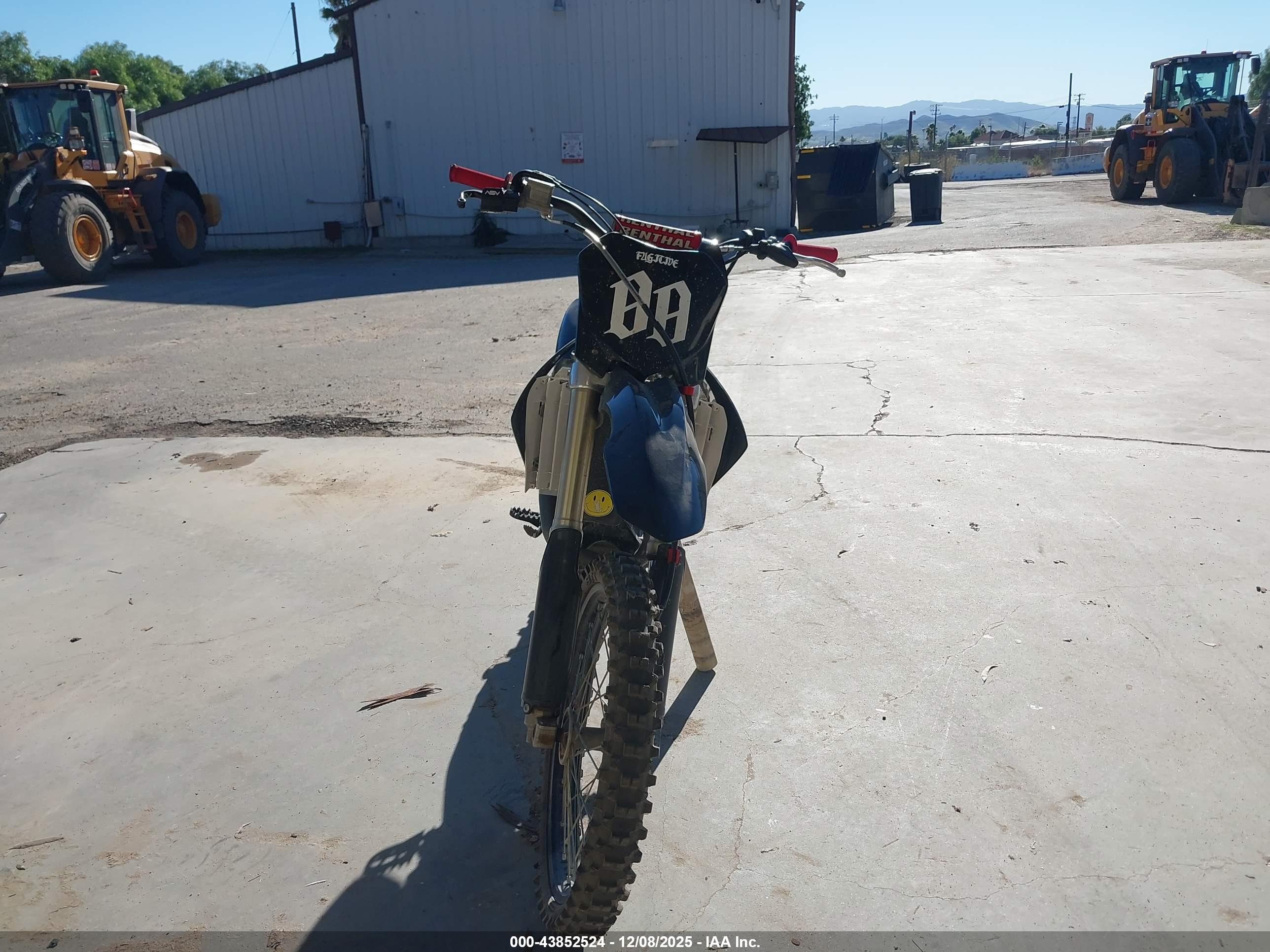 HONDA CRF450 image 5