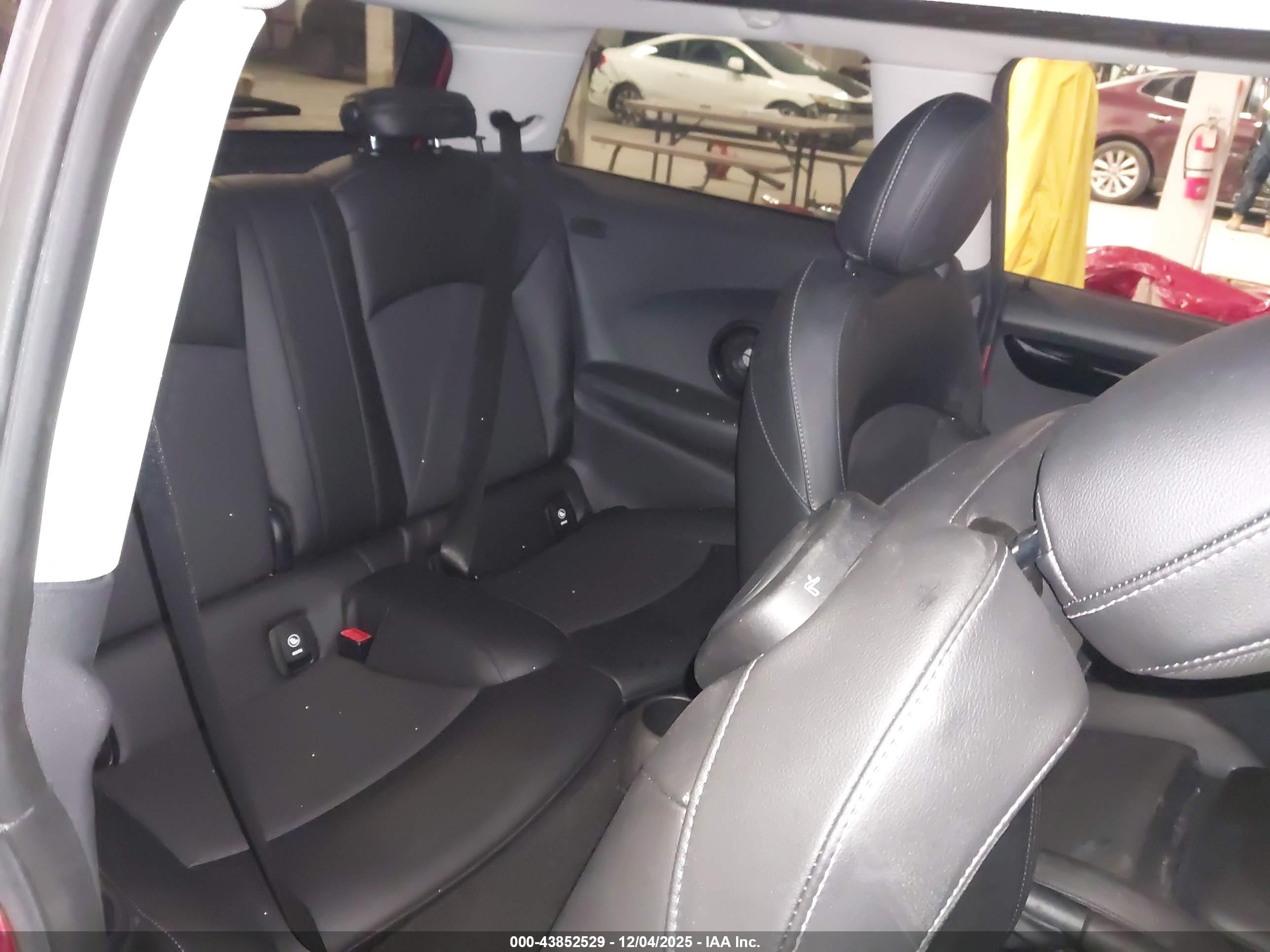 MINI HARDTOP image 8