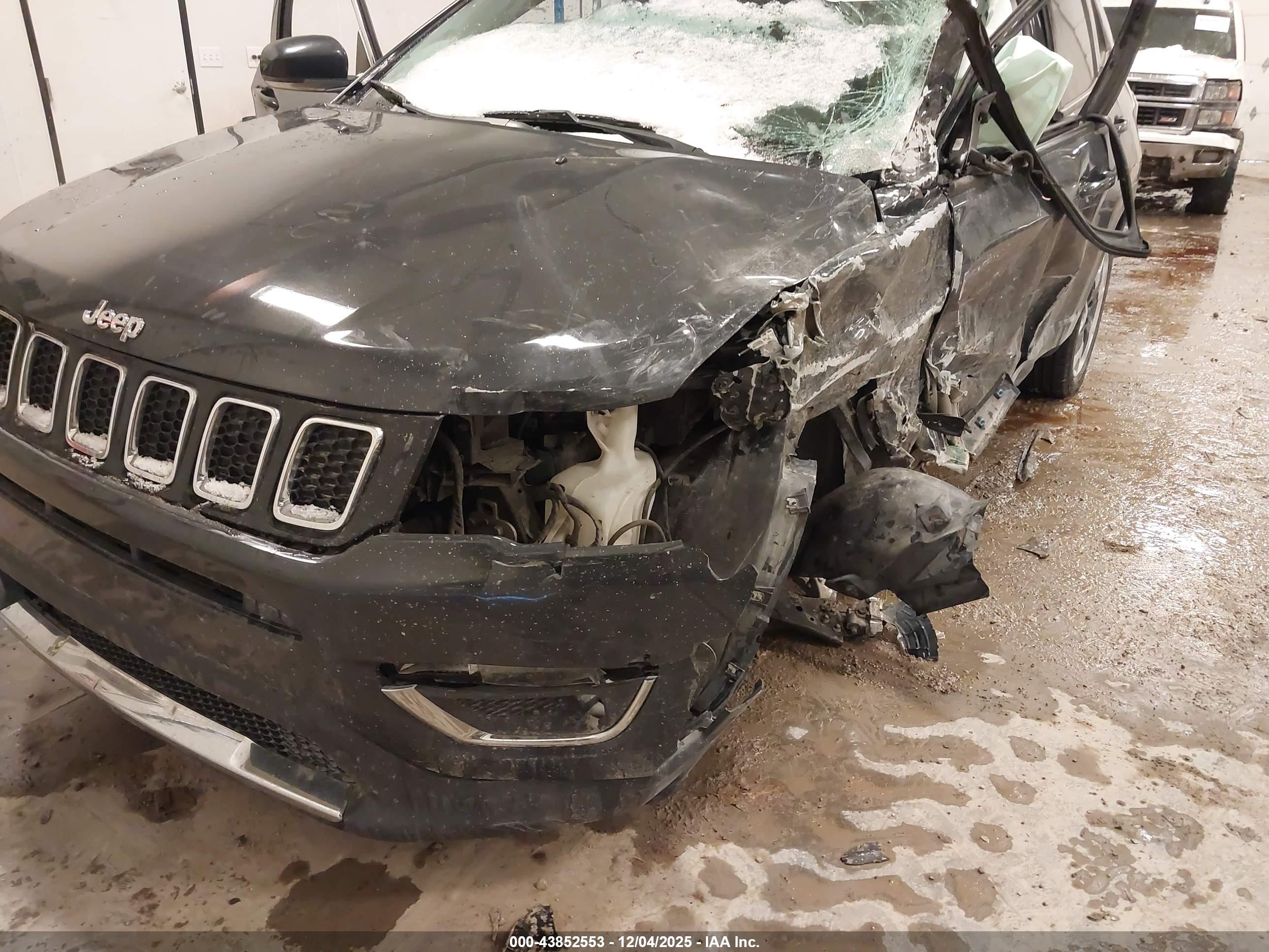 JEEP COMPASS image 6