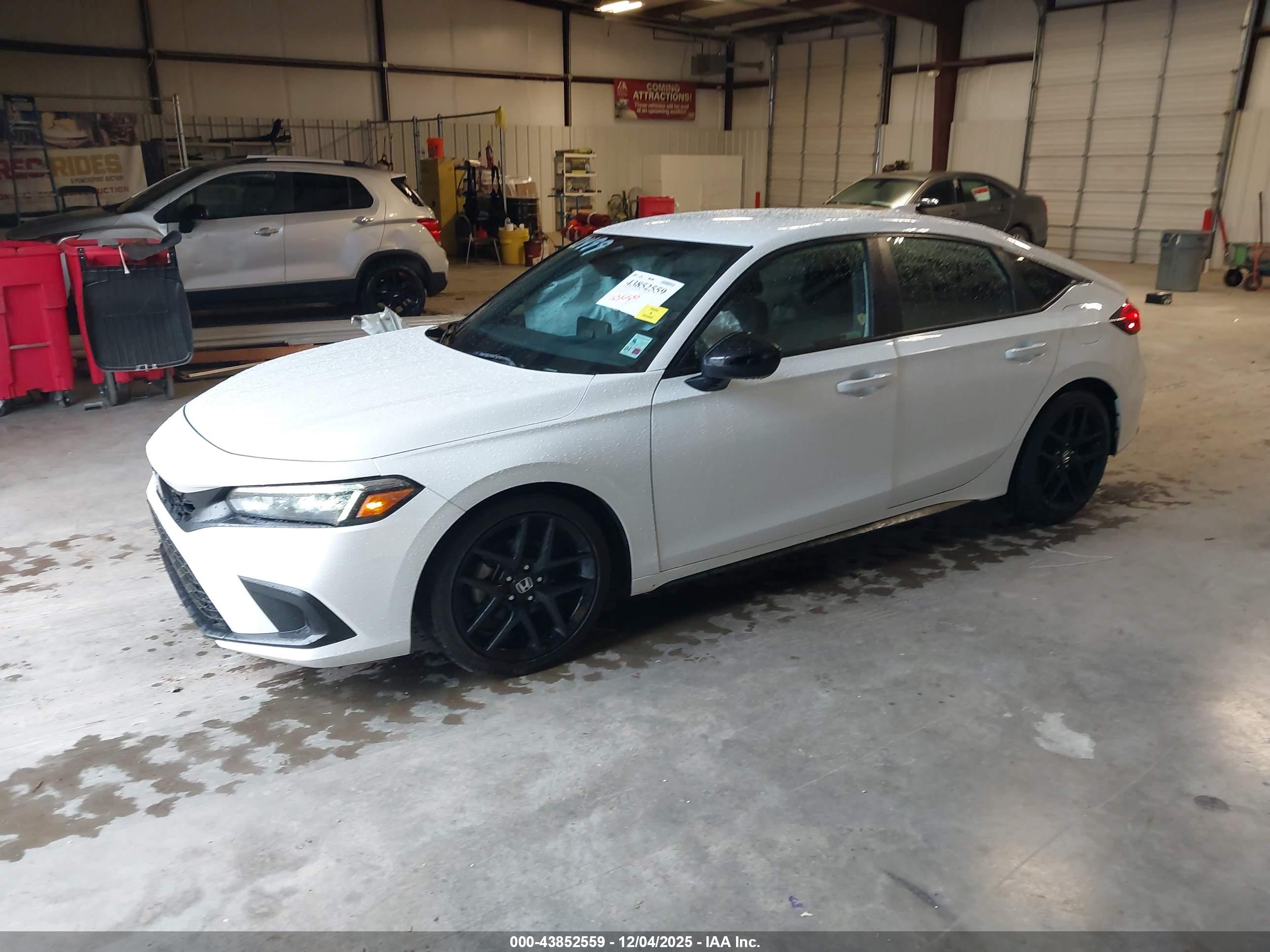 HONDA CIVIC image 2
