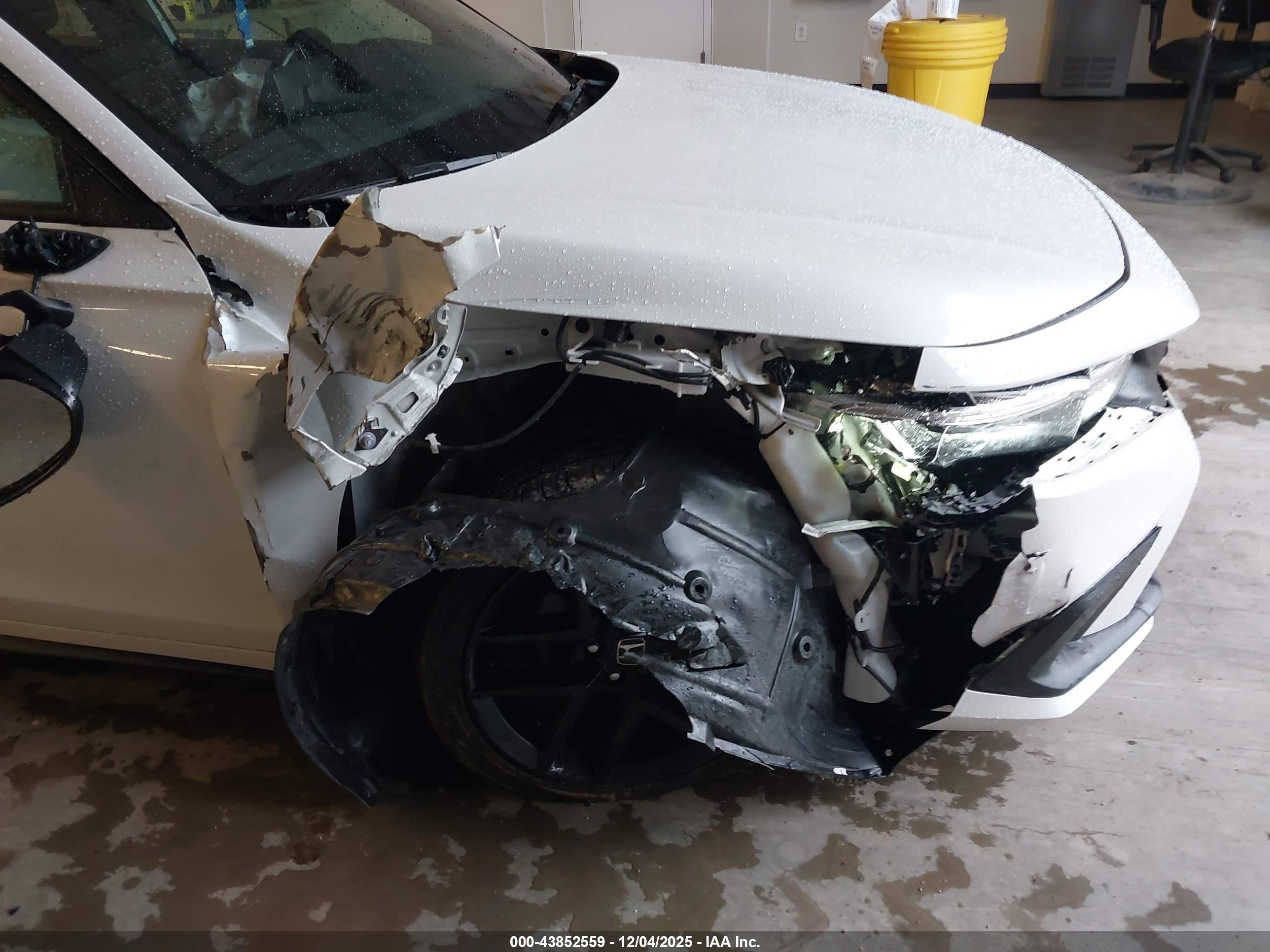 HONDA CIVIC image 6