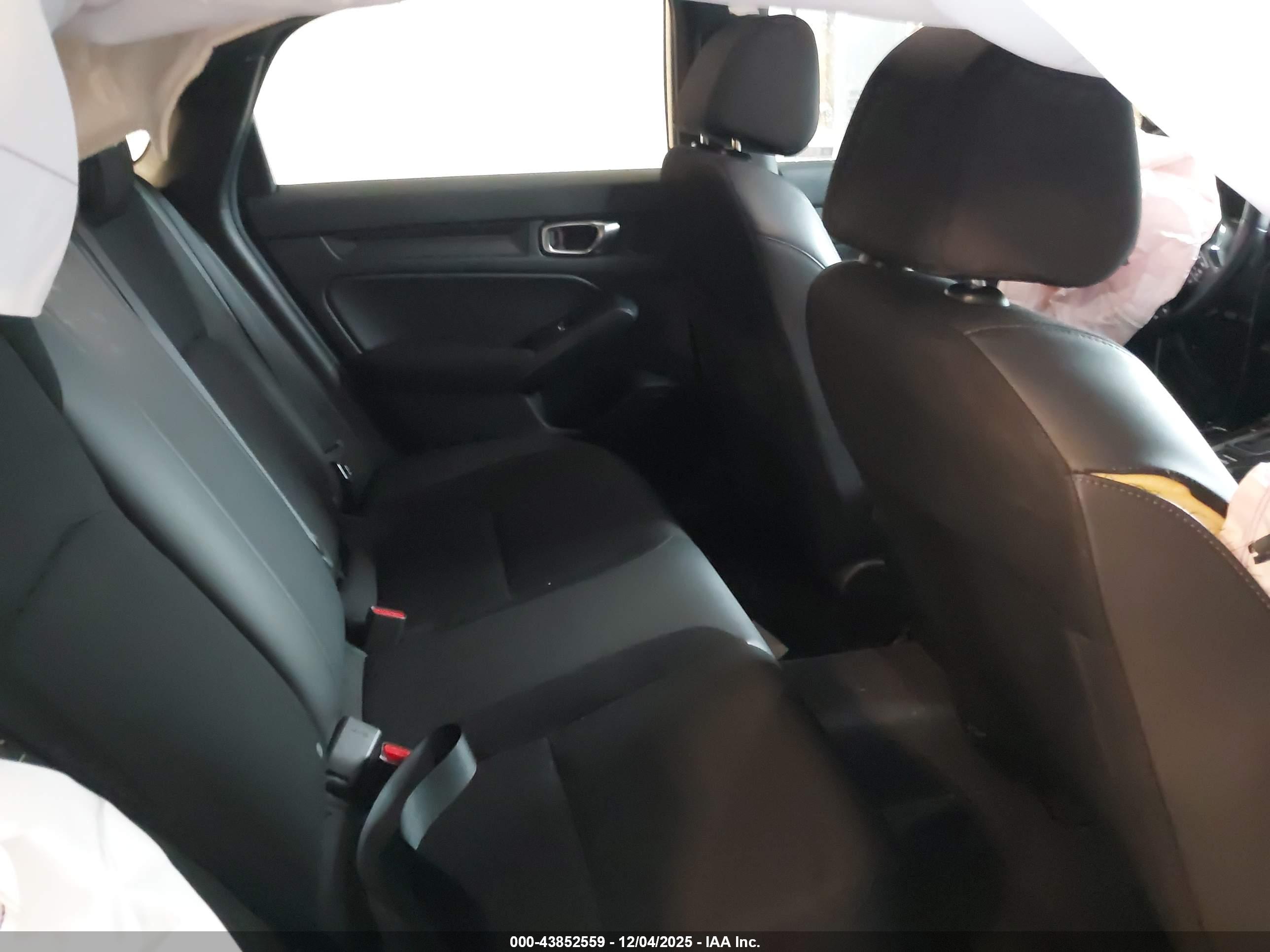 HONDA CIVIC image 8