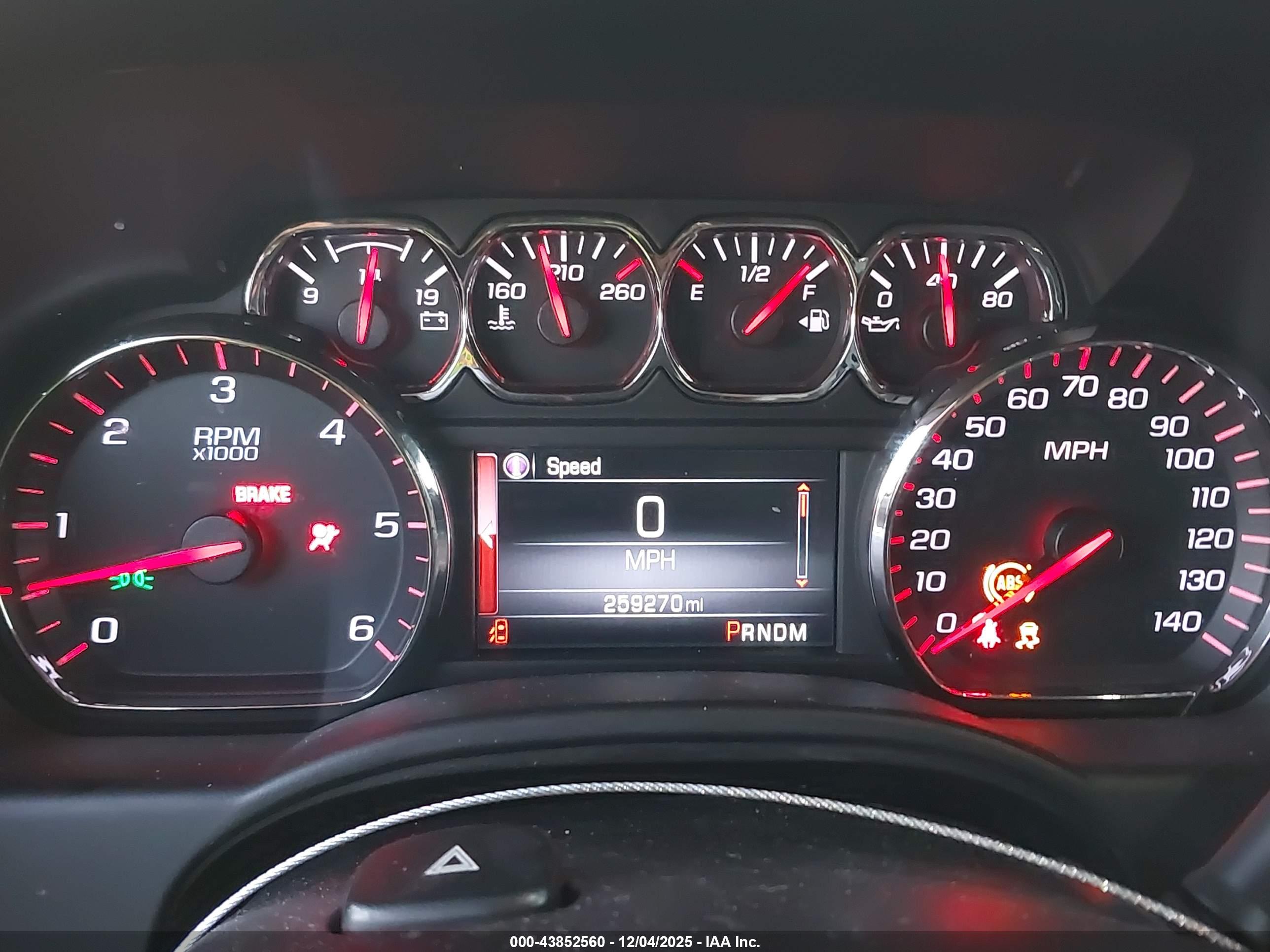 GMC YUKON image 7