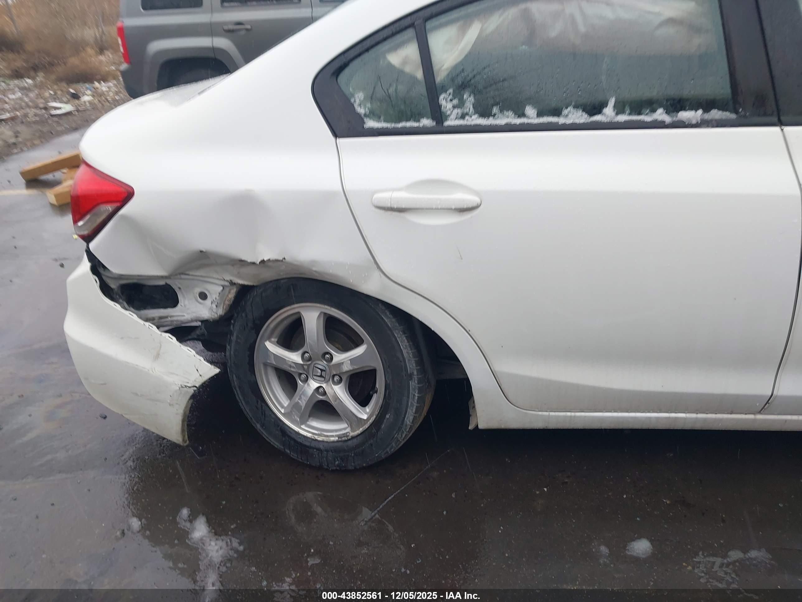 HONDA CIVIC image 6