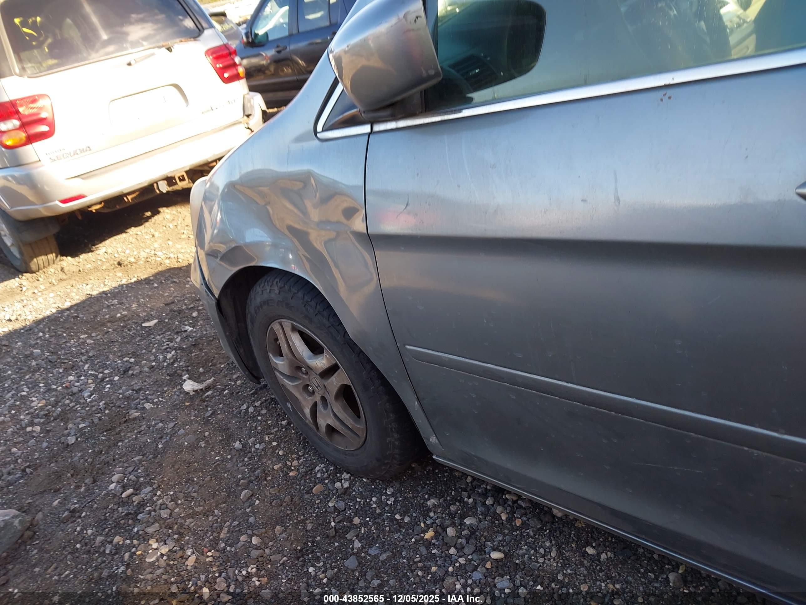 HONDA ODYSSEY image 6