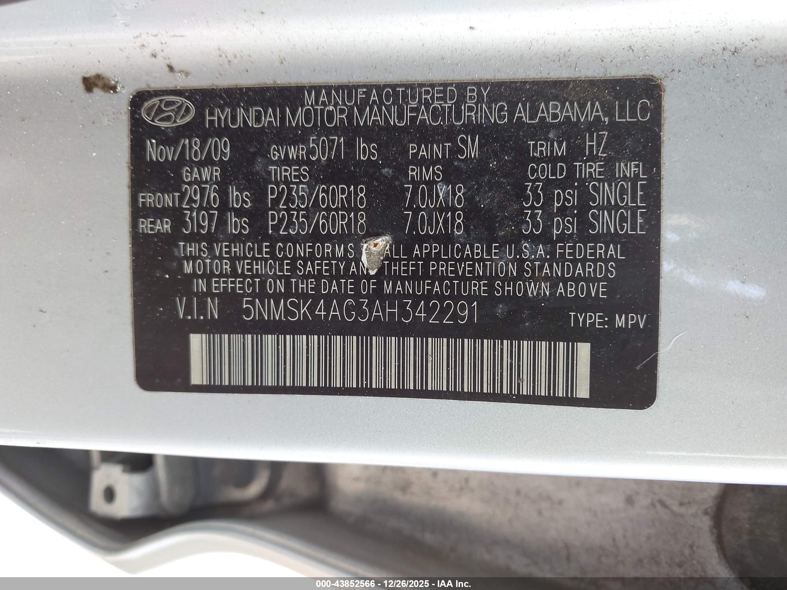 HYUNDAI SANTA image 9