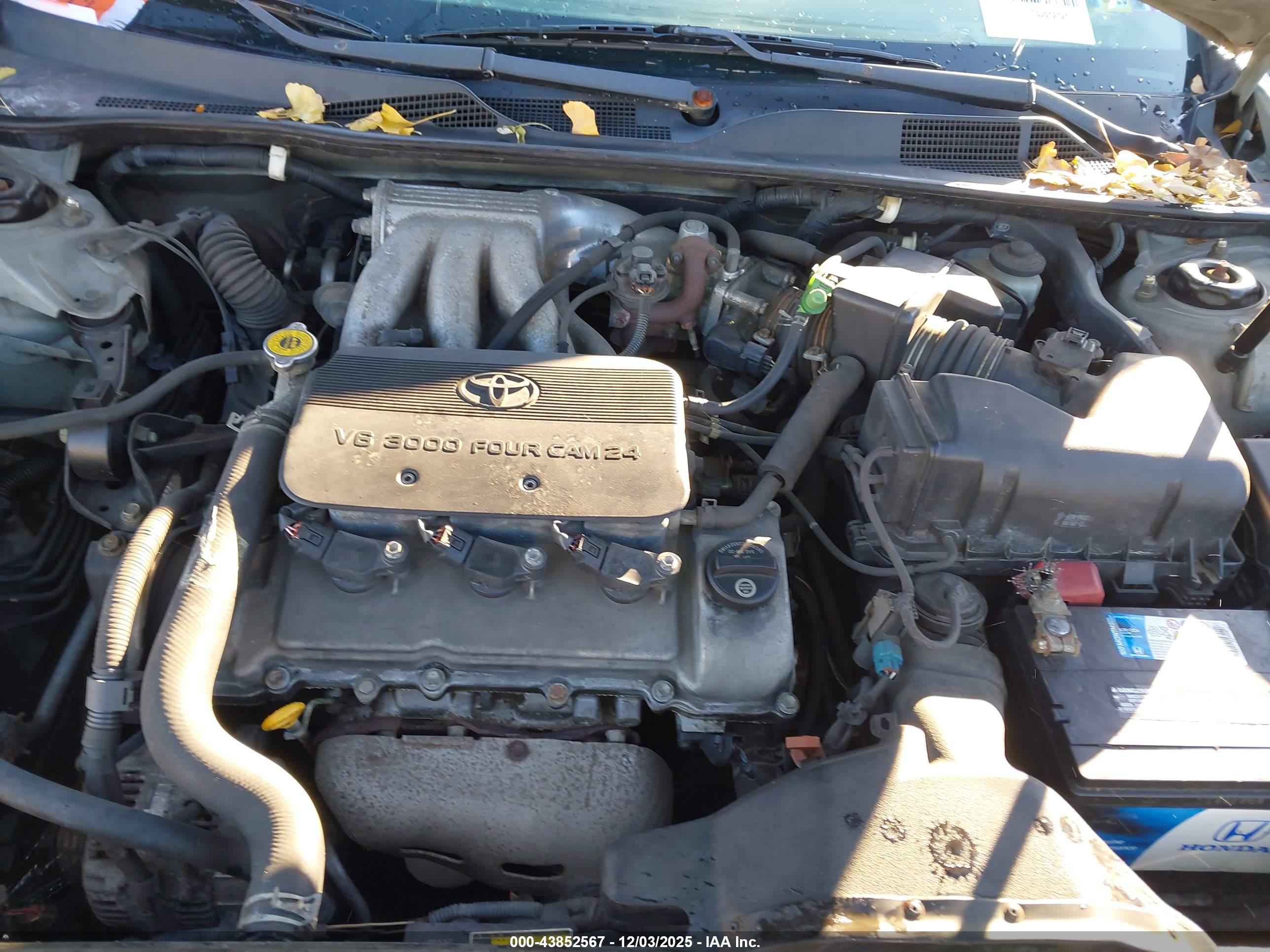 TOYOTA CAMRY image 10