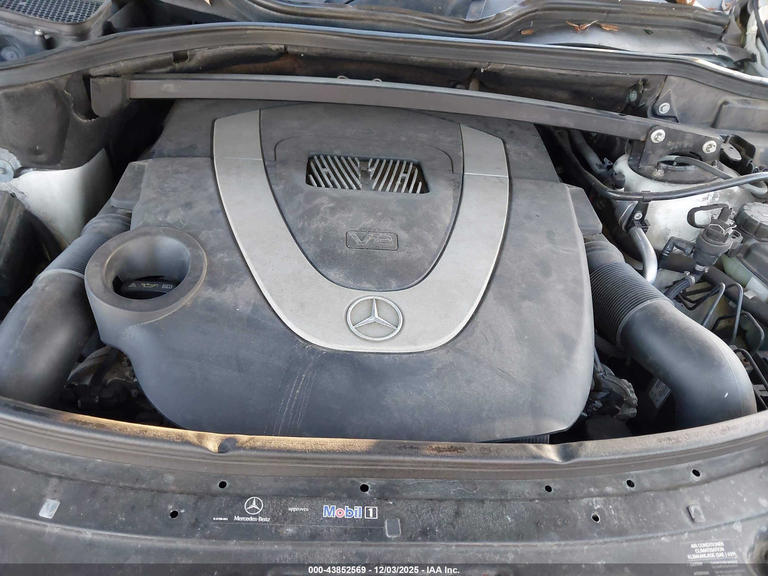 MERCEDES-BENZ GL image 10