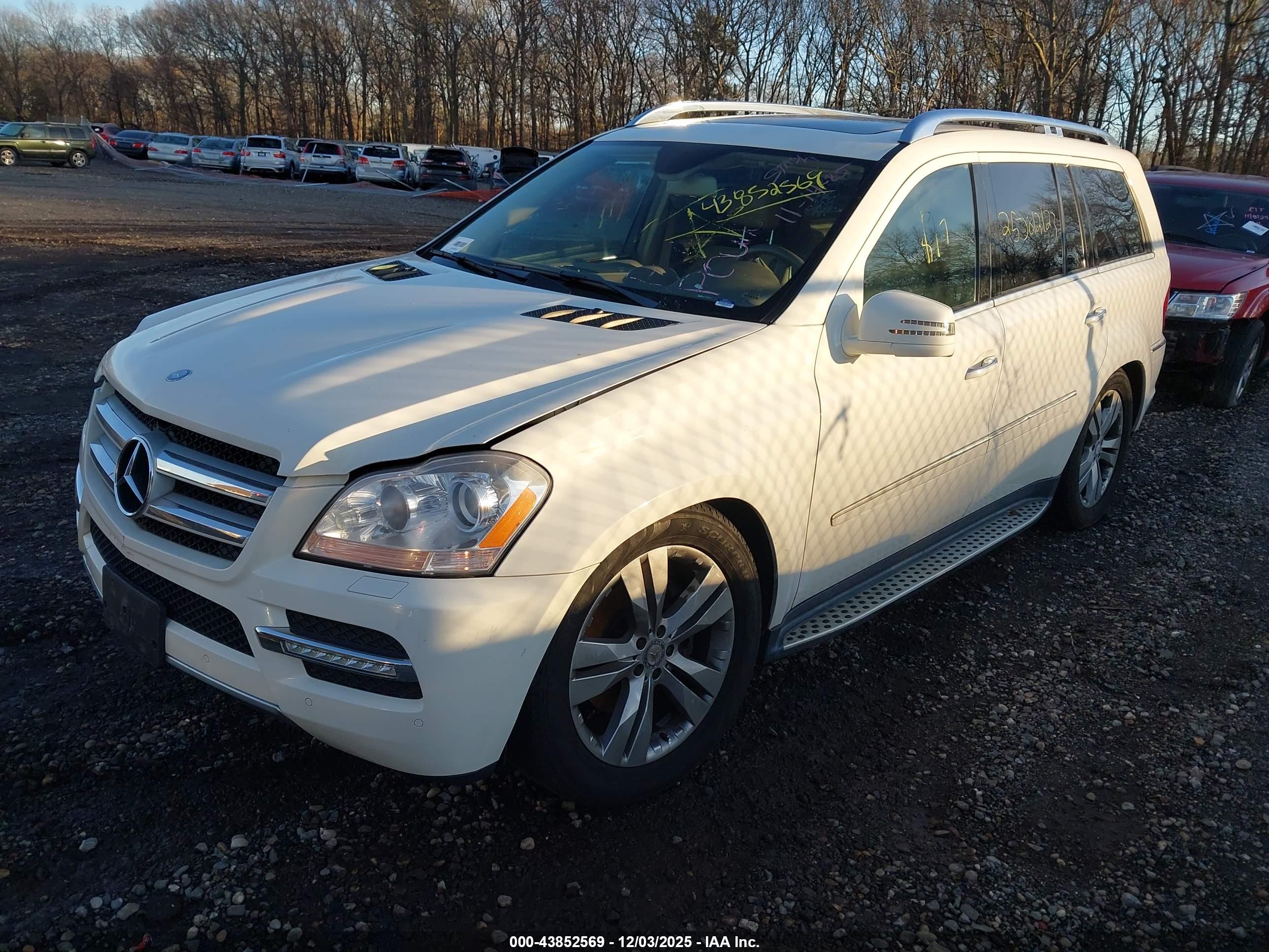 MERCEDES-BENZ GL image 2