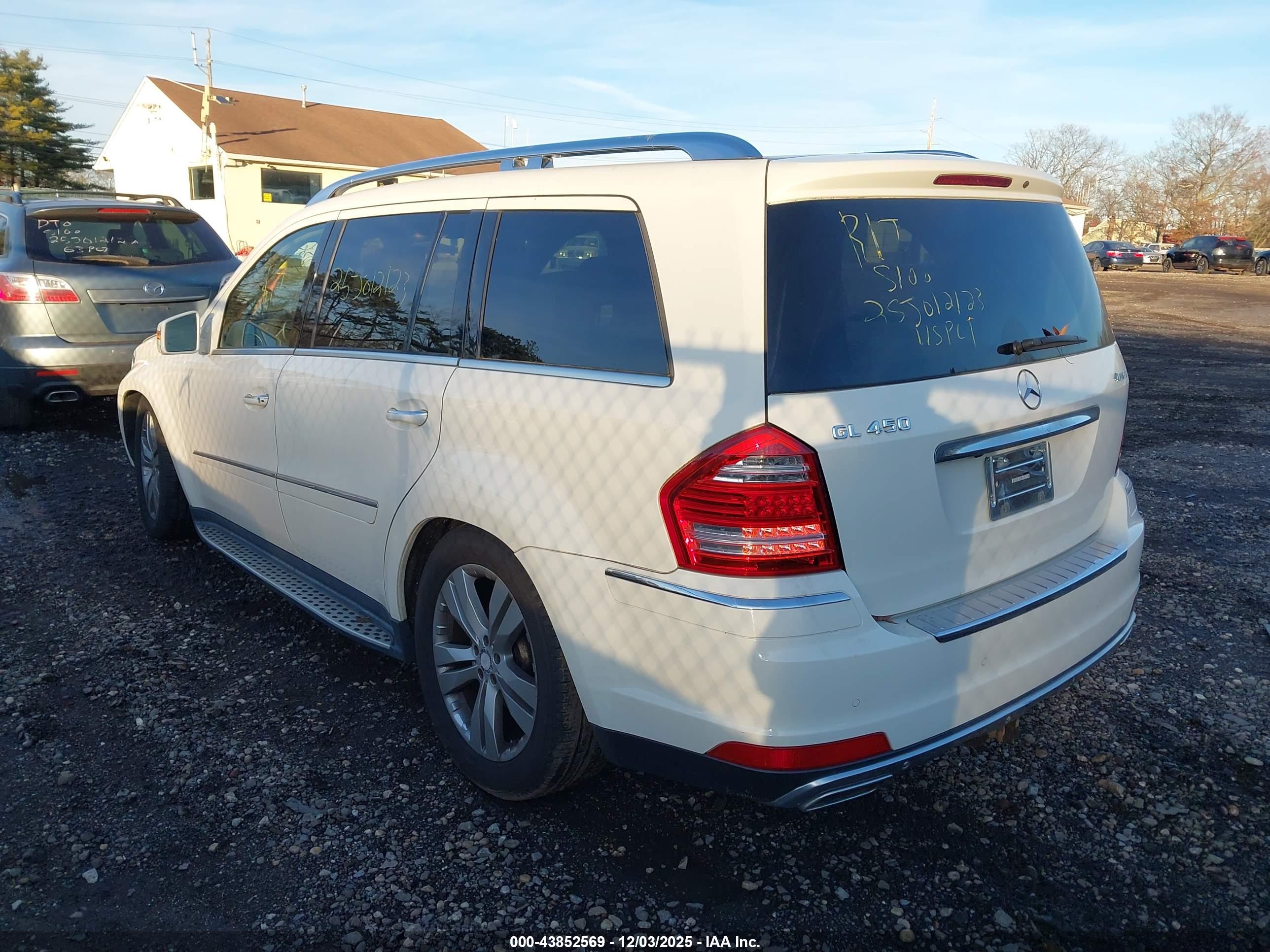 MERCEDES-BENZ GL image 3