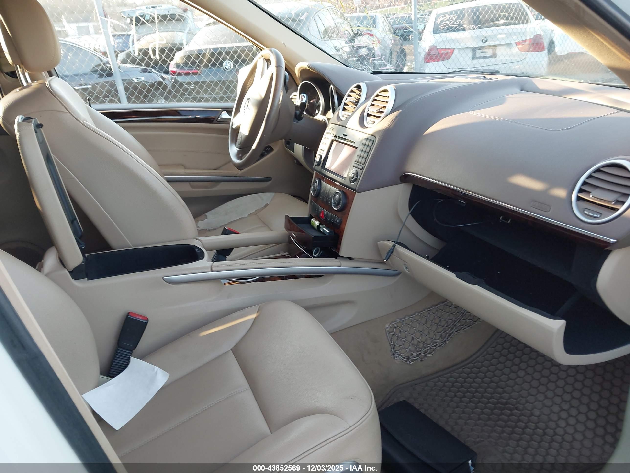 MERCEDES-BENZ GL image 5