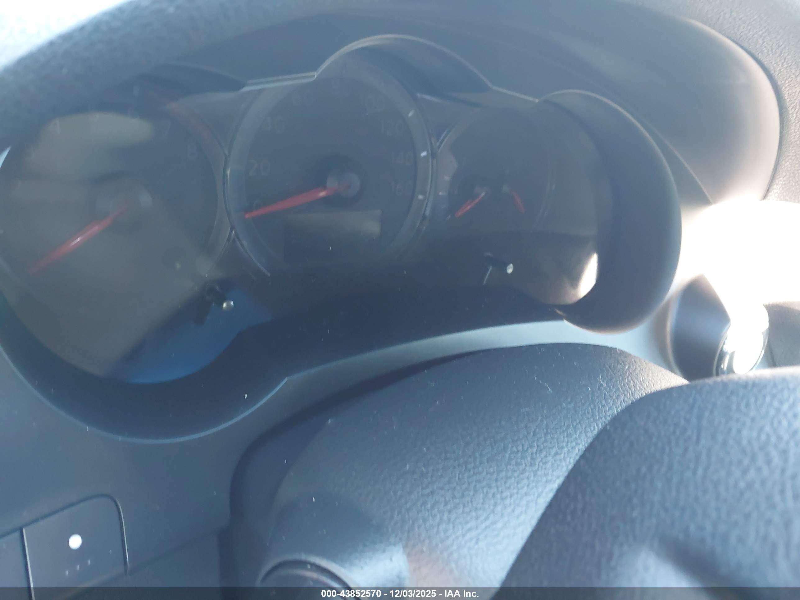 NISSAN ALTIMA image 7