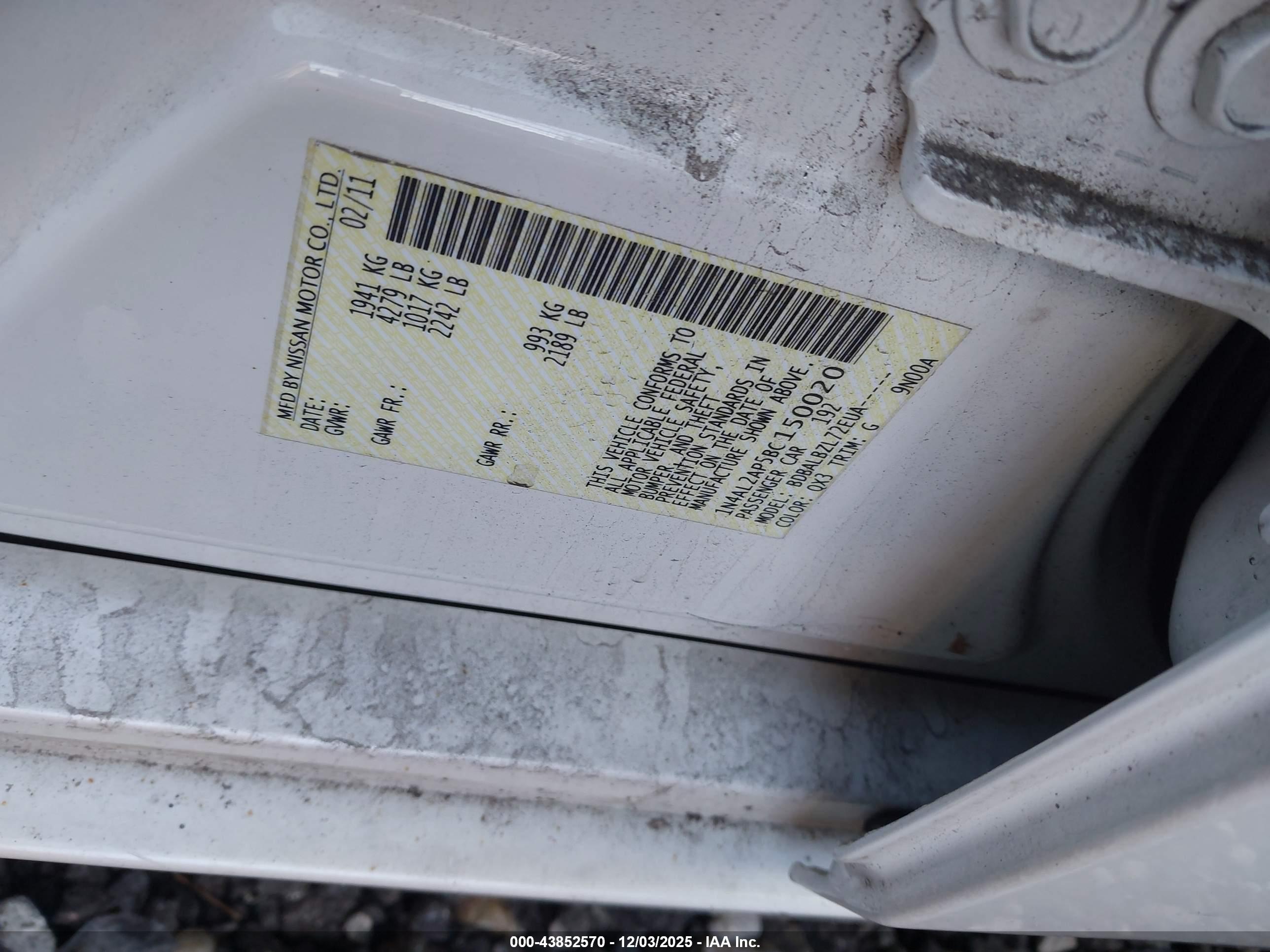 NISSAN ALTIMA image 9