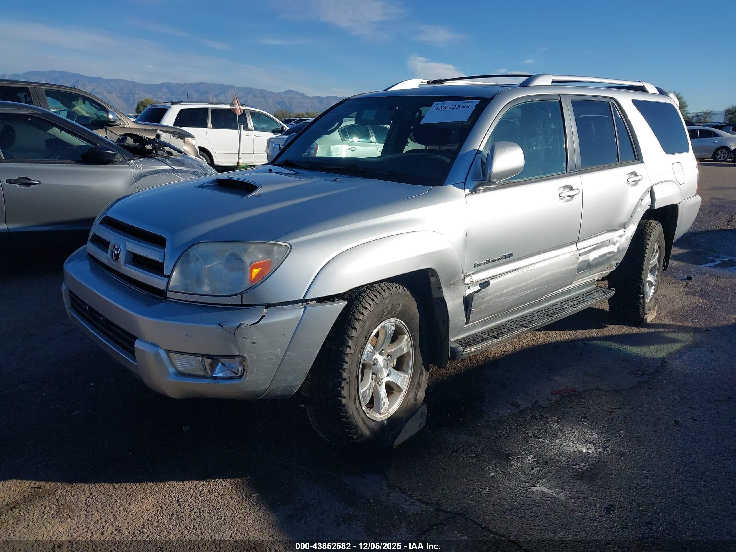 TOYOTA 4RUNNER image 2