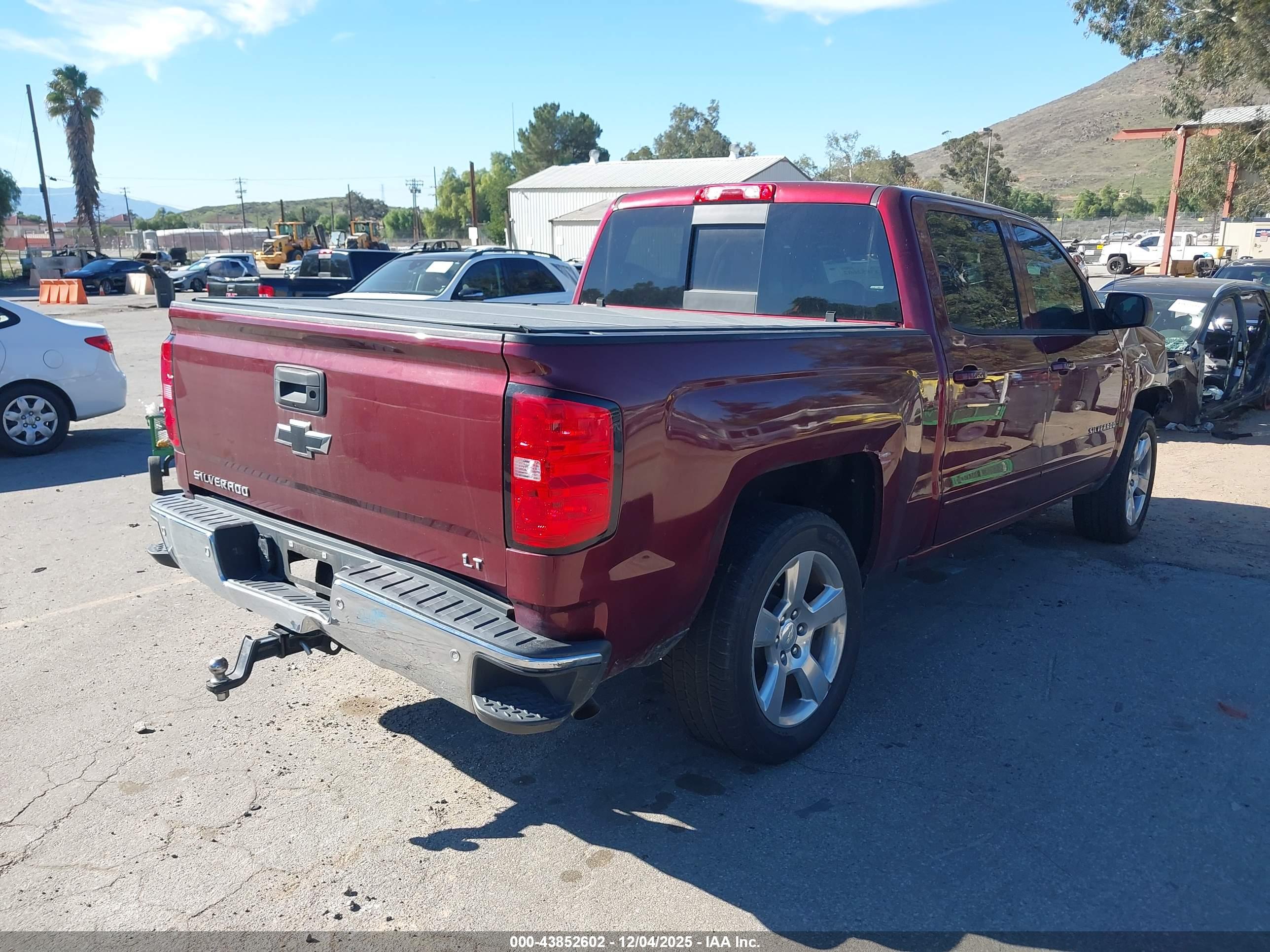 CHEVROLET SILVERADO image 4