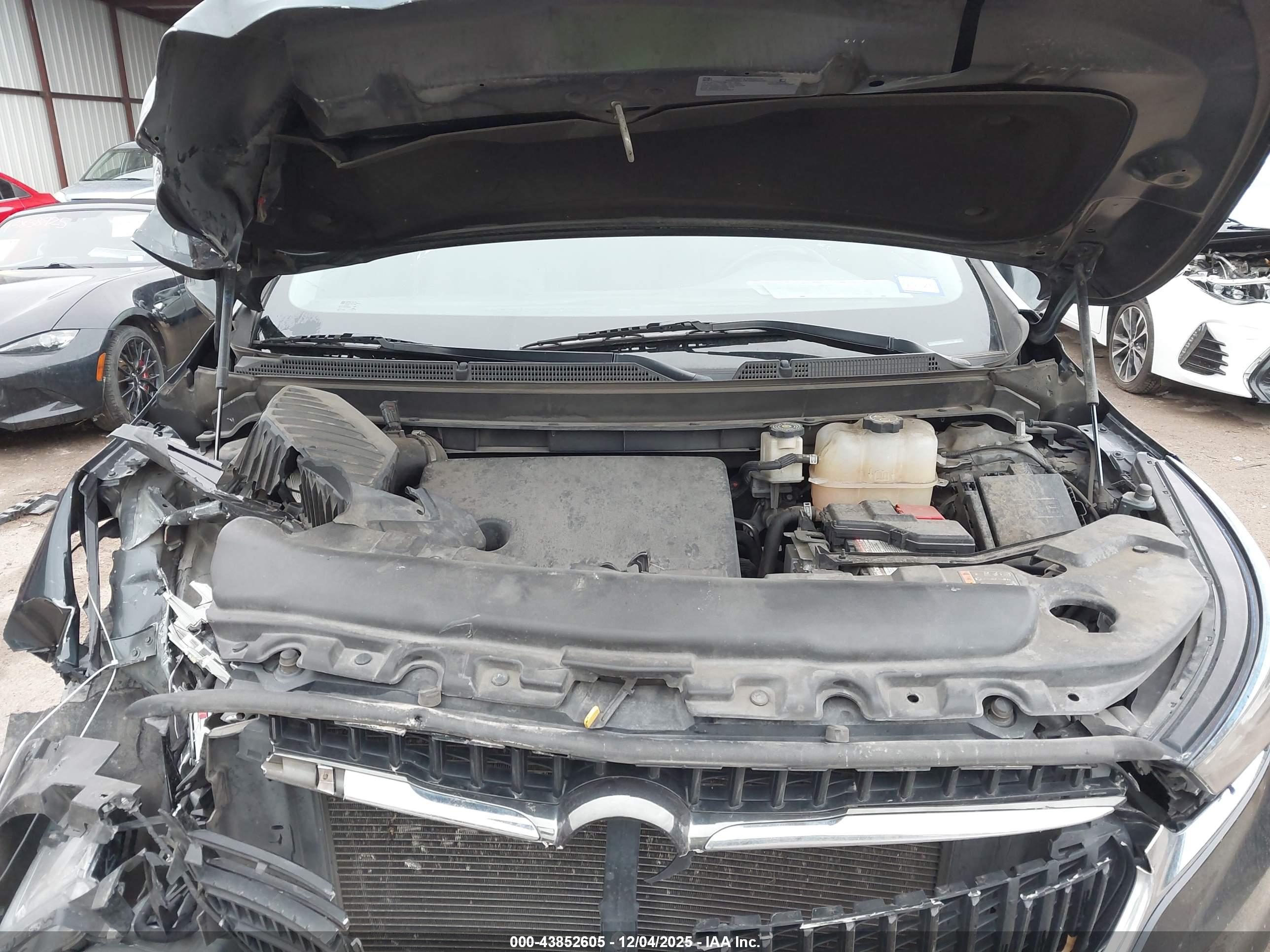 BUICK ENCLAVE image 10