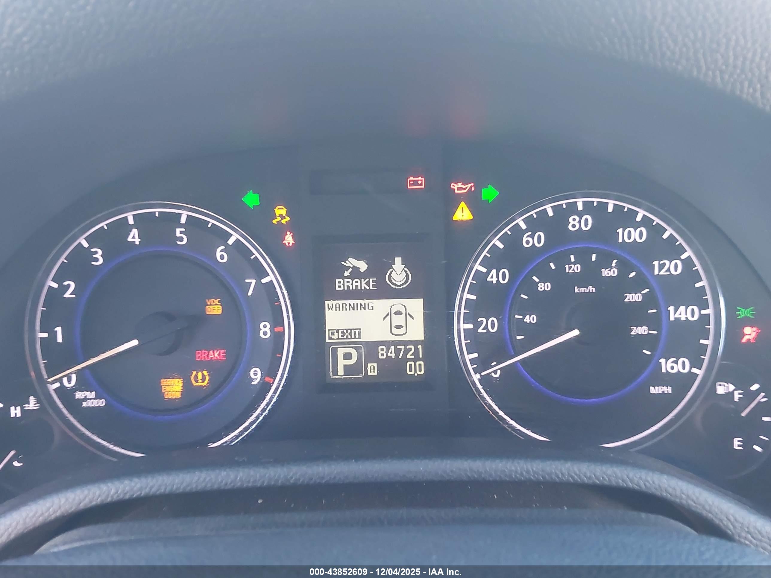 INFINITI G37 image 7