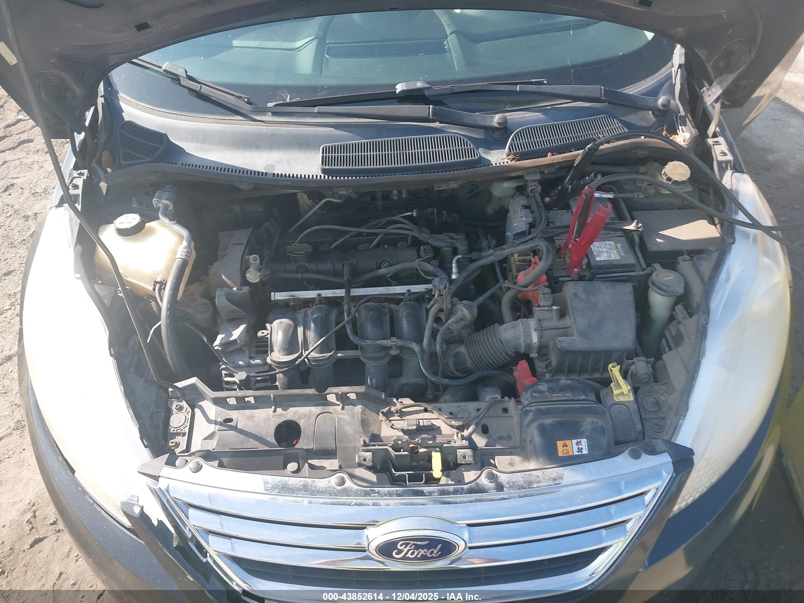 FORD FIESTA image 10