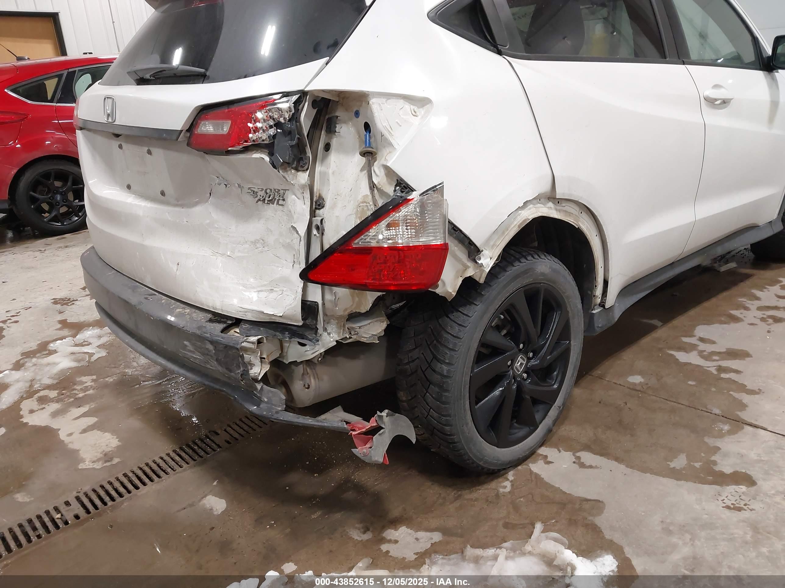 HONDA HR-V image 6