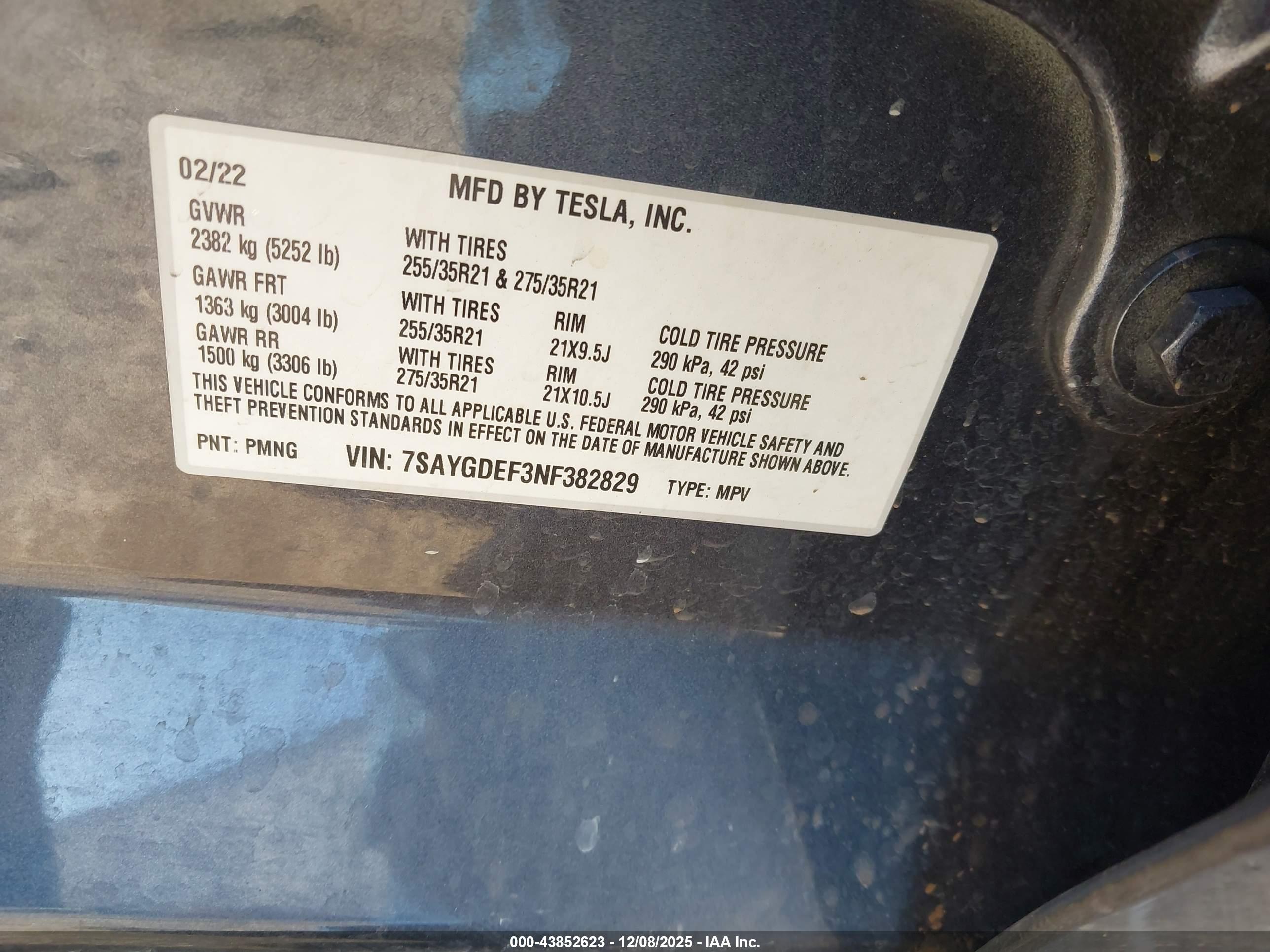 TESLA MODEL image 9