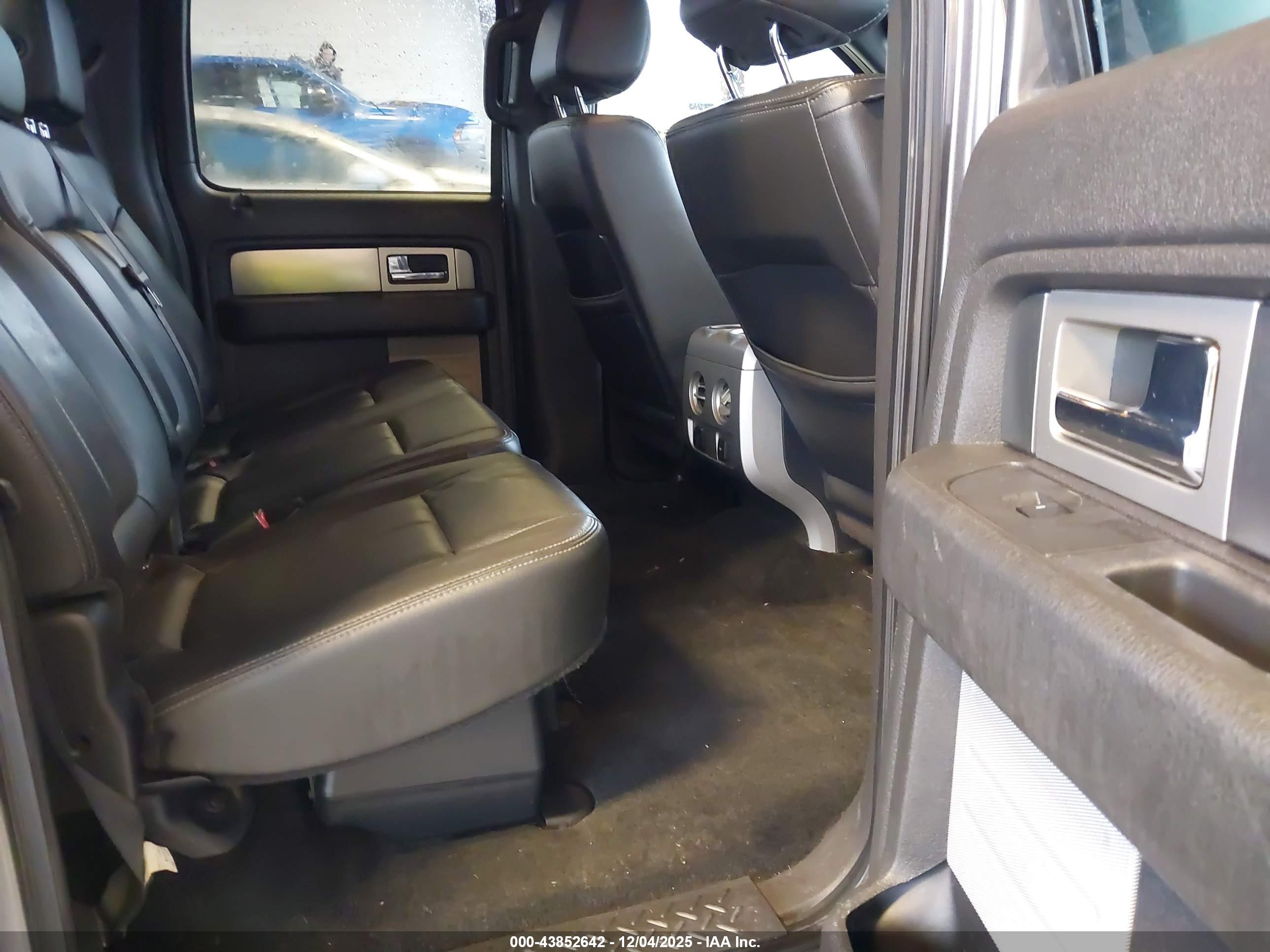FORD F-150 image 8